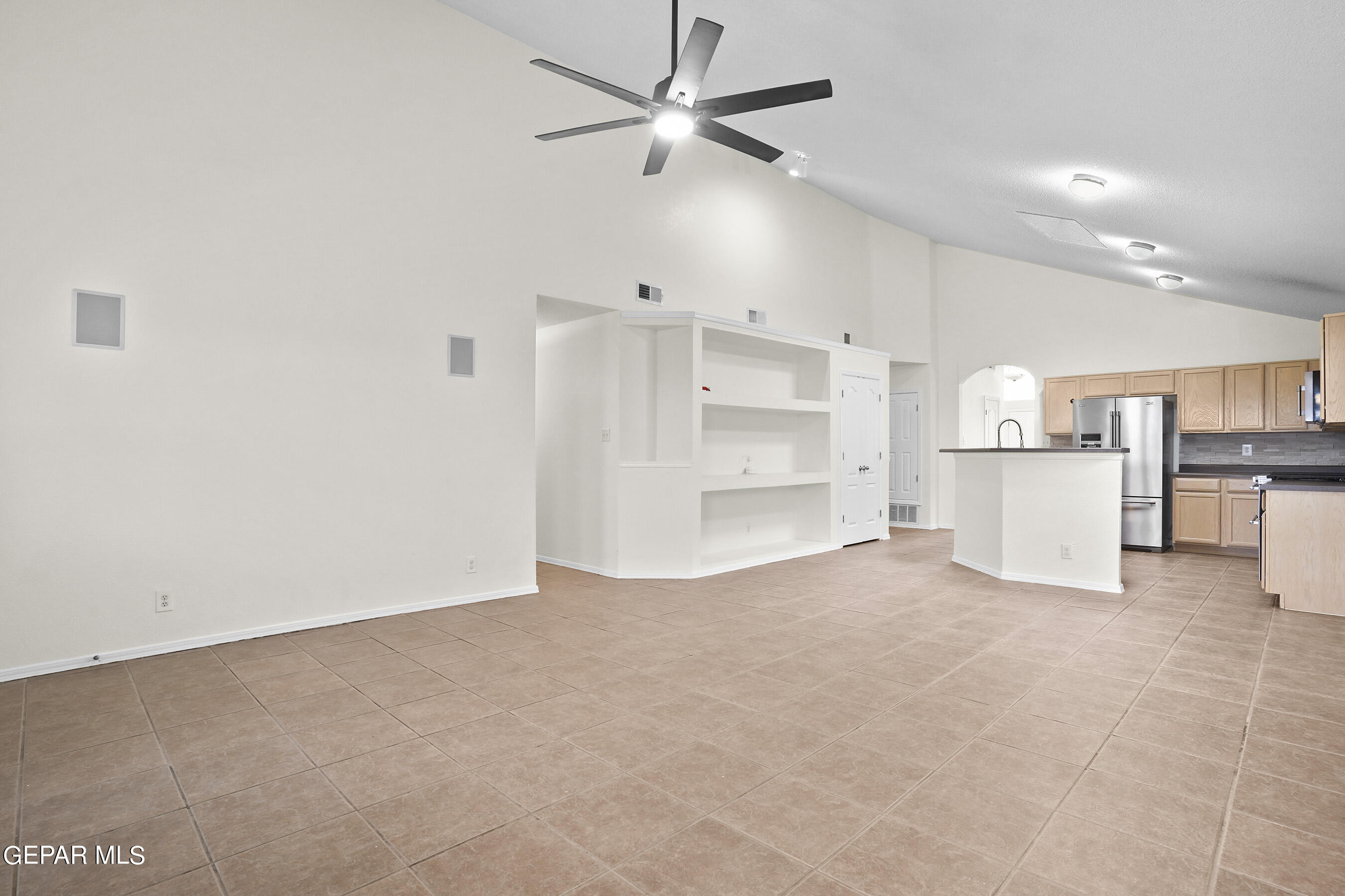 5428 Santiago Roque Drive