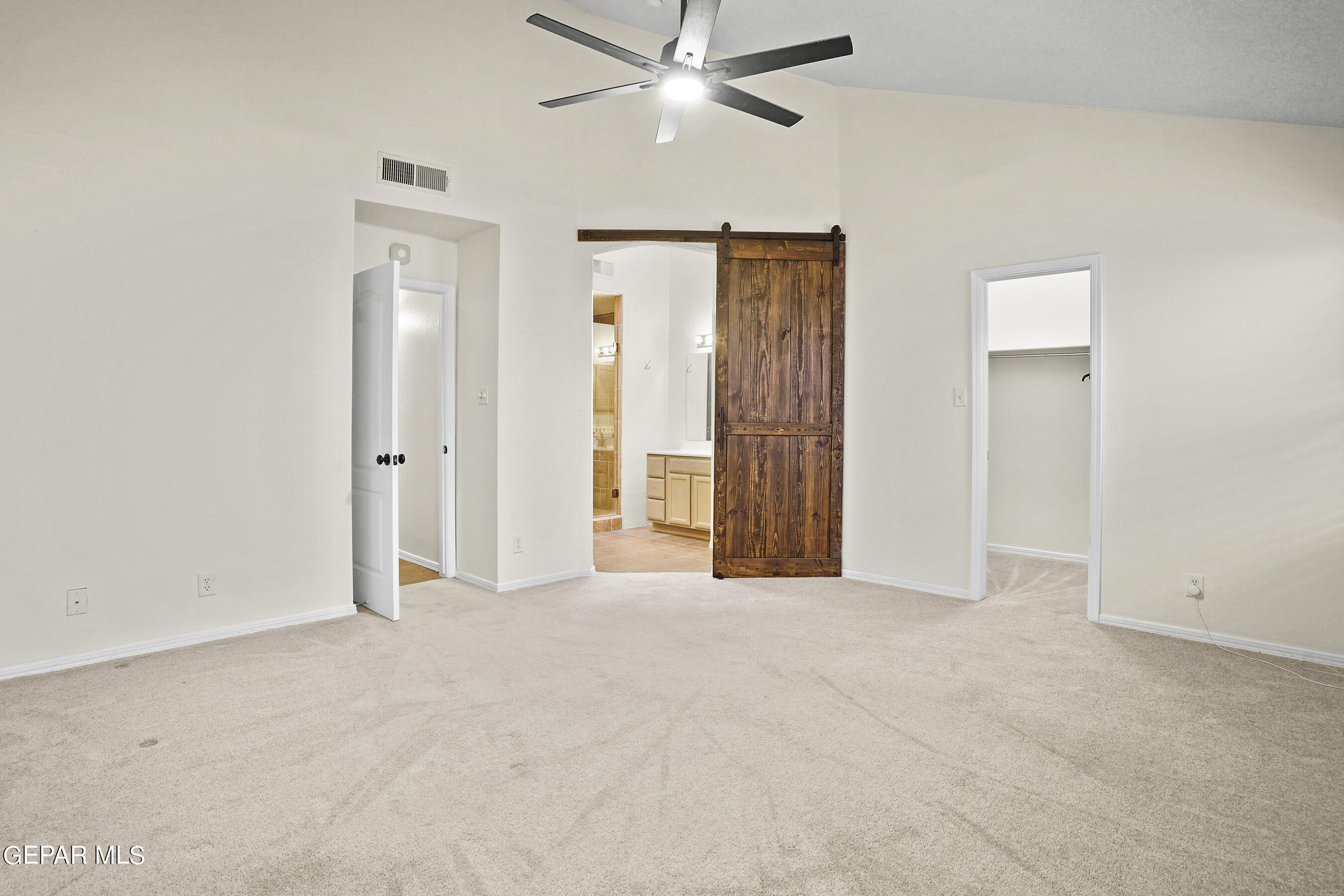 5428 Santiago Roque Drive