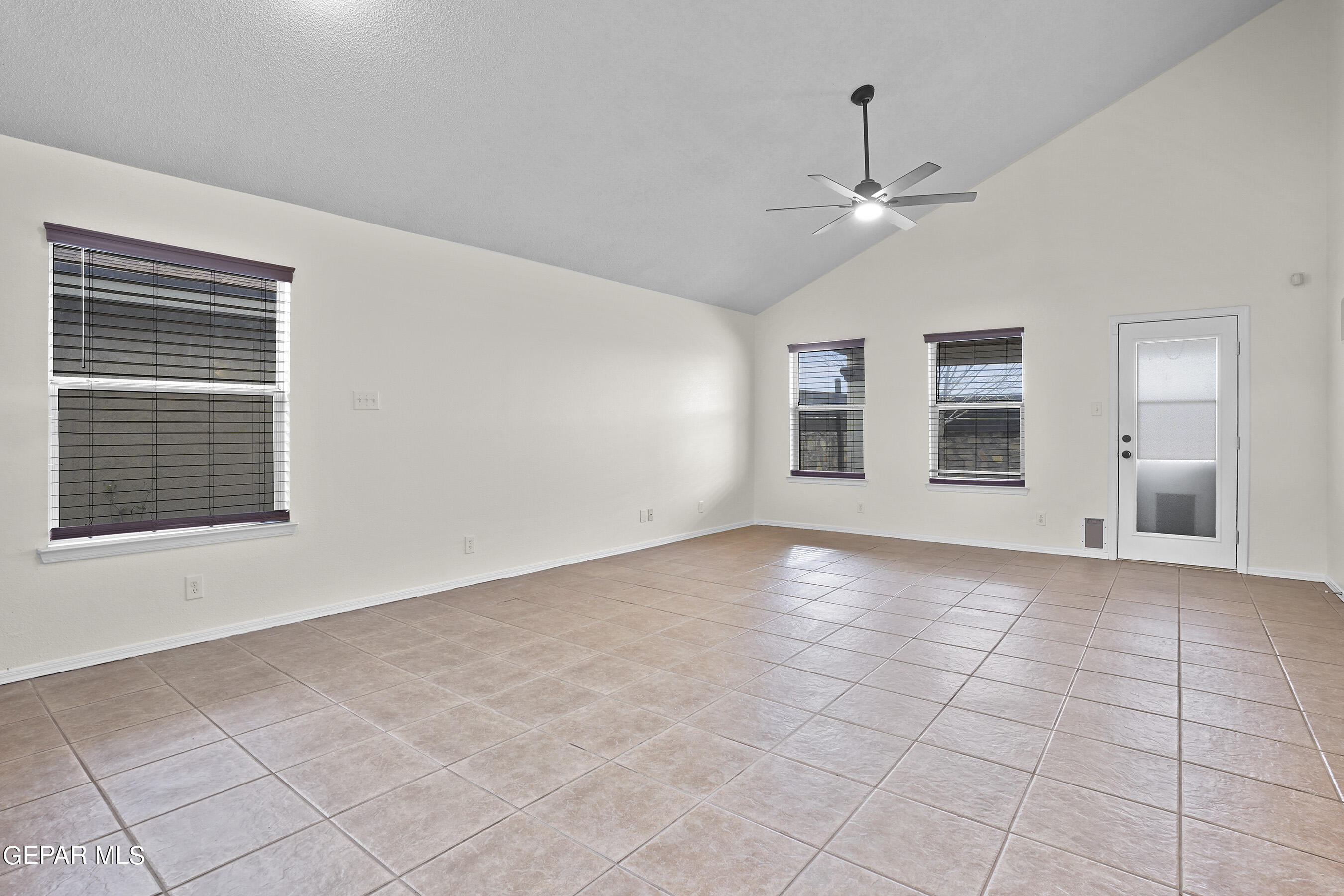 5428 Santiago Roque Drive