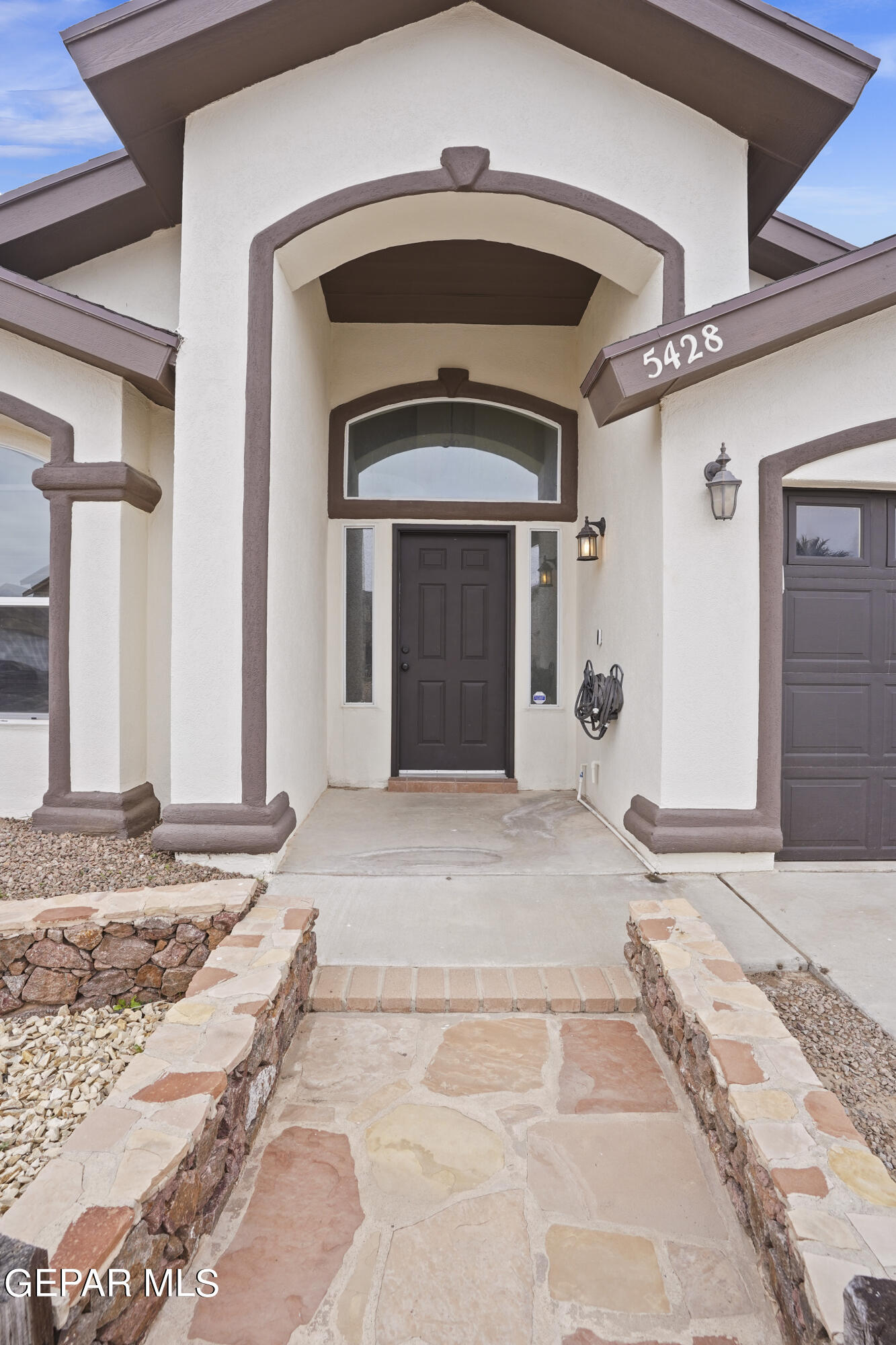 5428 Santiago Roque Drive