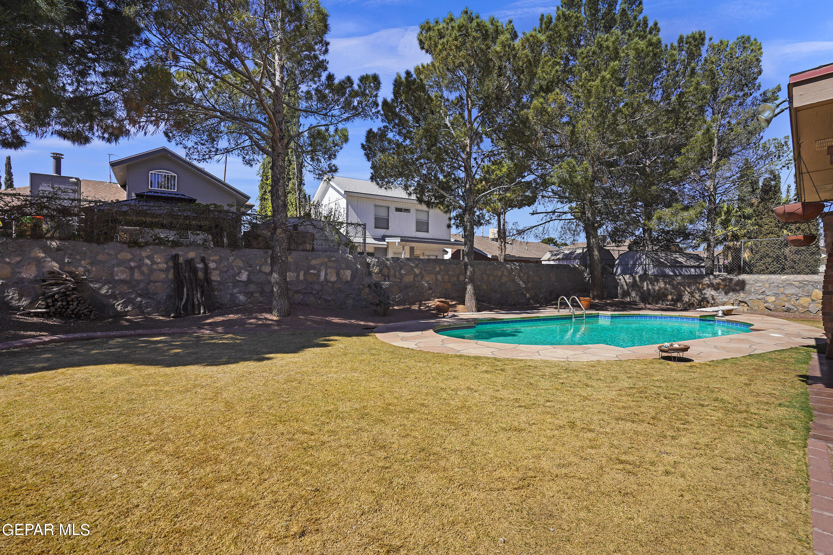 12104 SINGING QUAIL Drive