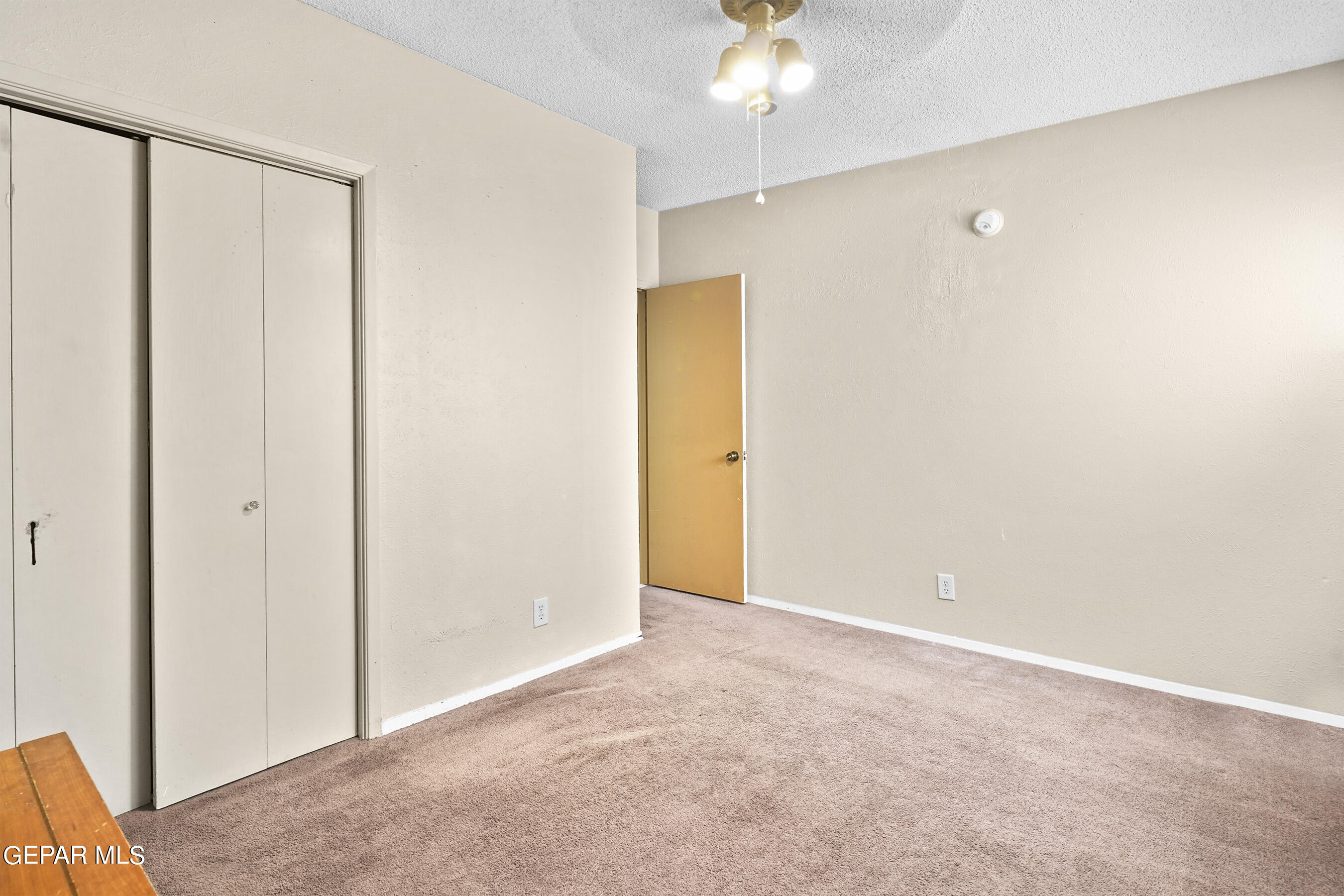 6024 Redstone Street