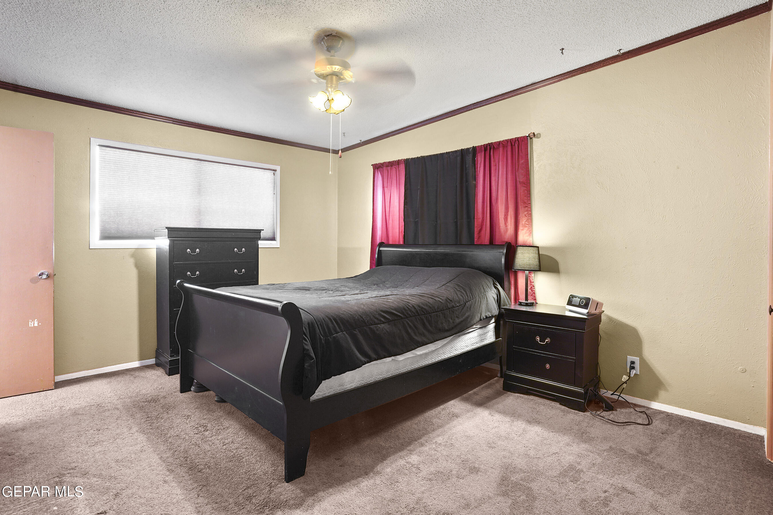 6024 Redstone Street