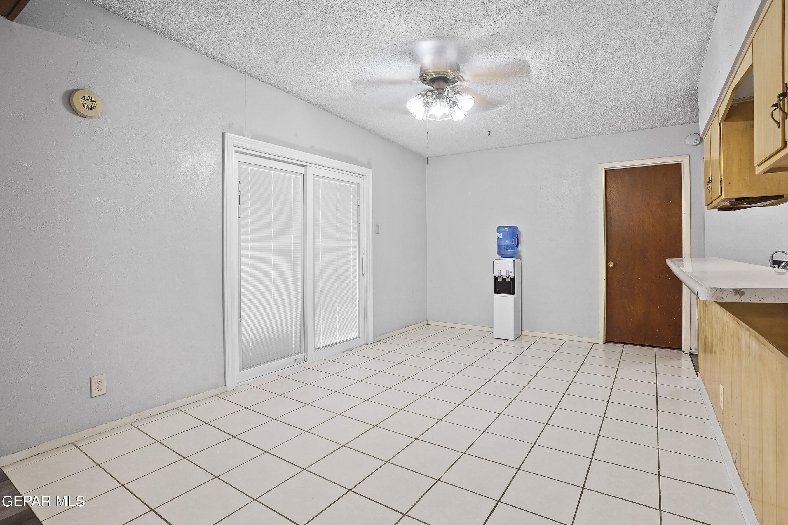 6024 Redstone Street