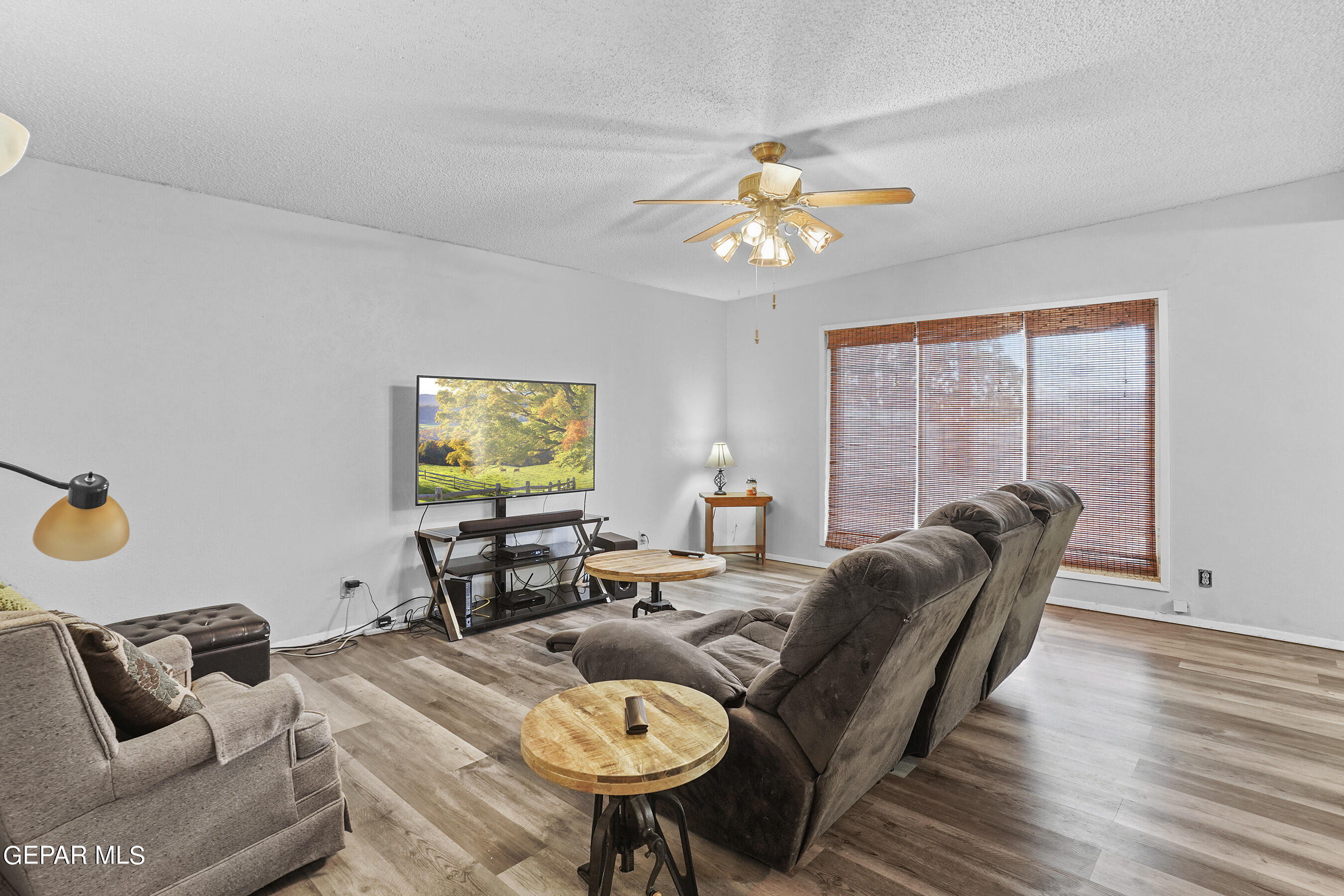 6024 Redstone Street