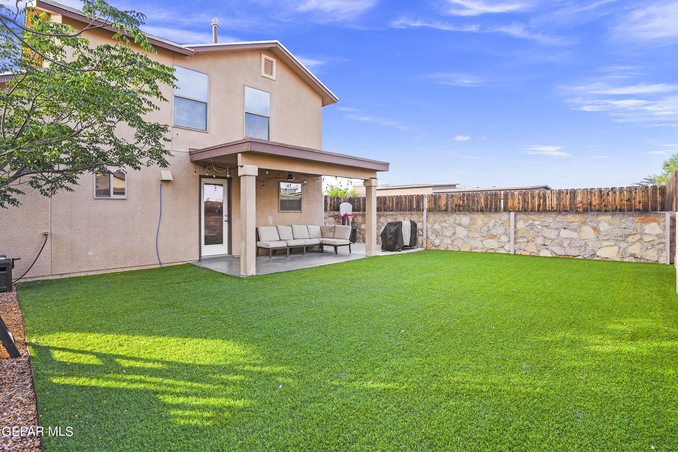 3848 Loma Cortez Drive