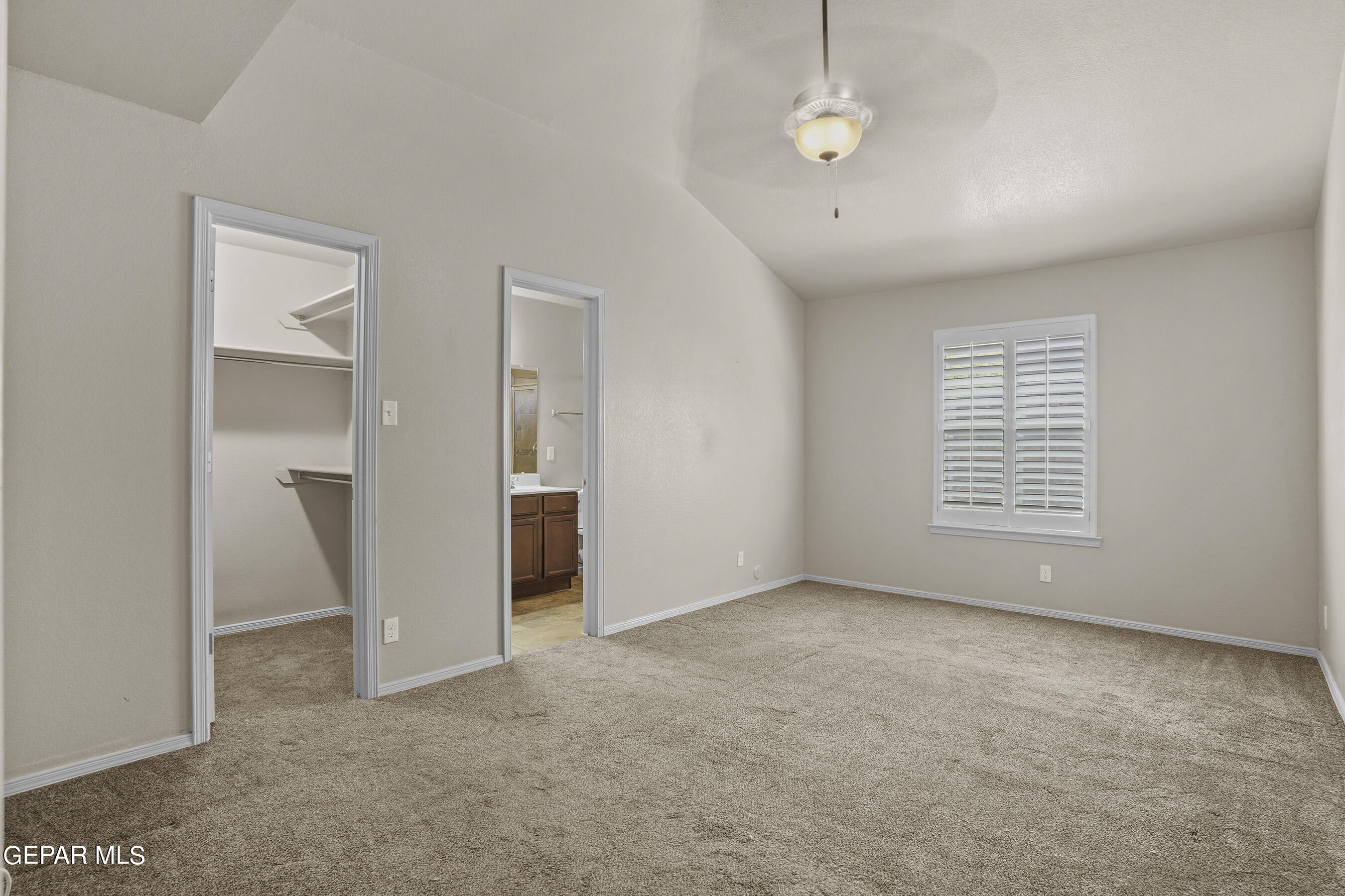 4933 COPPER RANCH Avenue