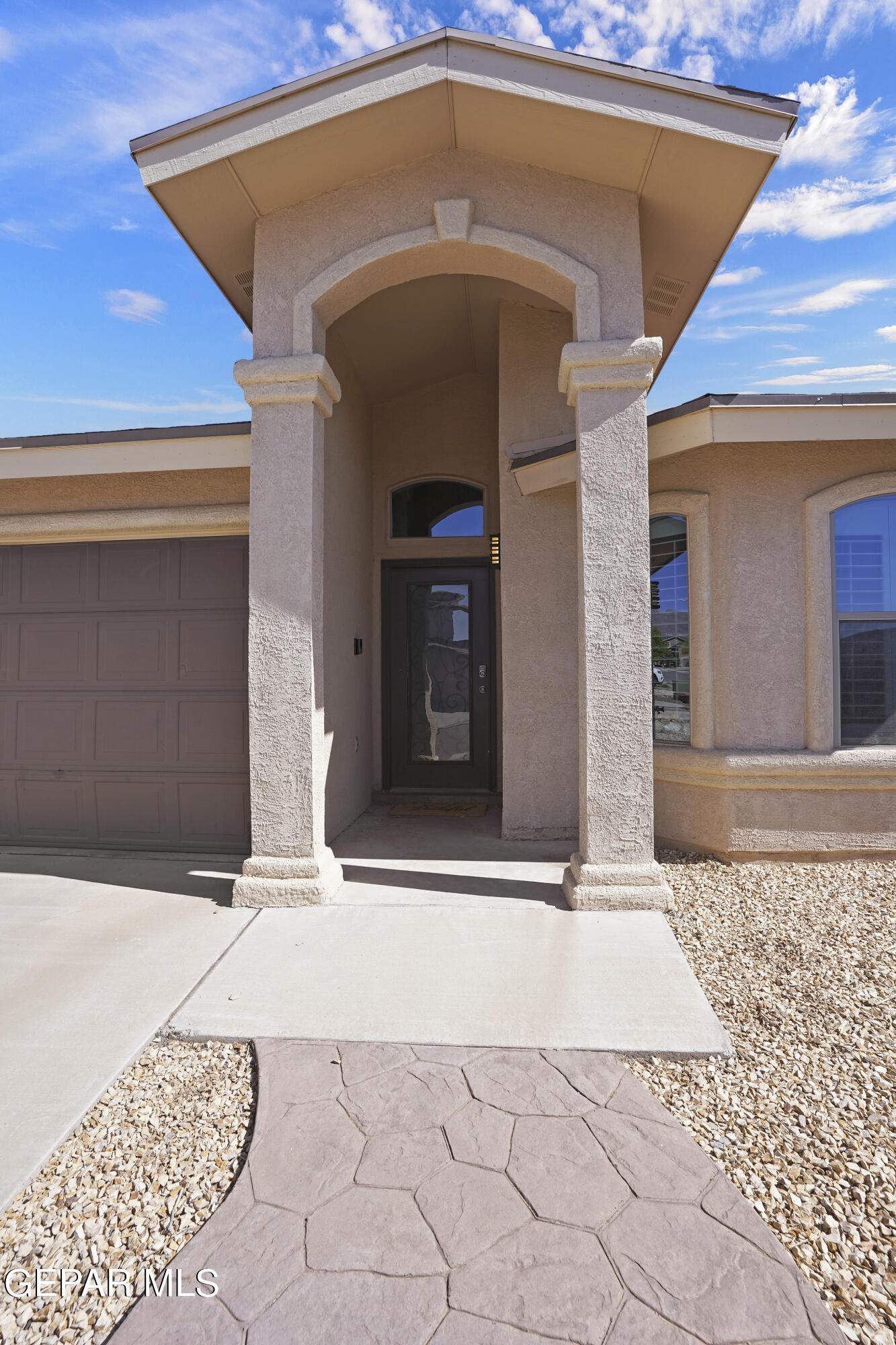 4933 COPPER RANCH Avenue