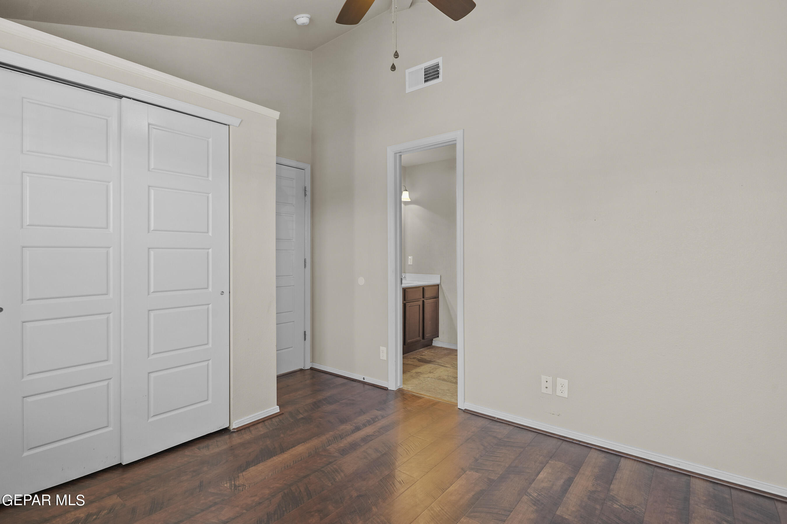 4933 COPPER RANCH Avenue