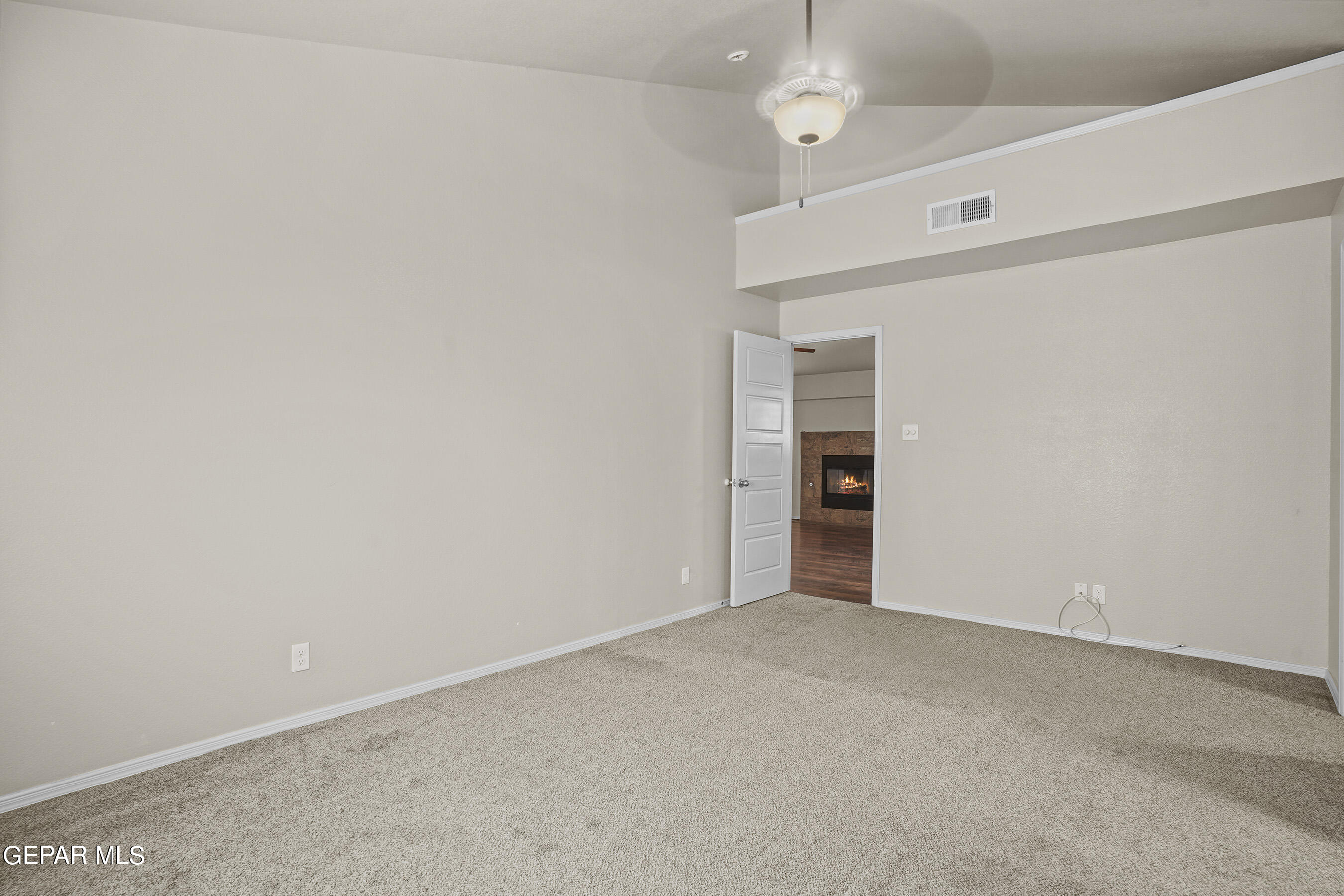 4933 COPPER RANCH Avenue