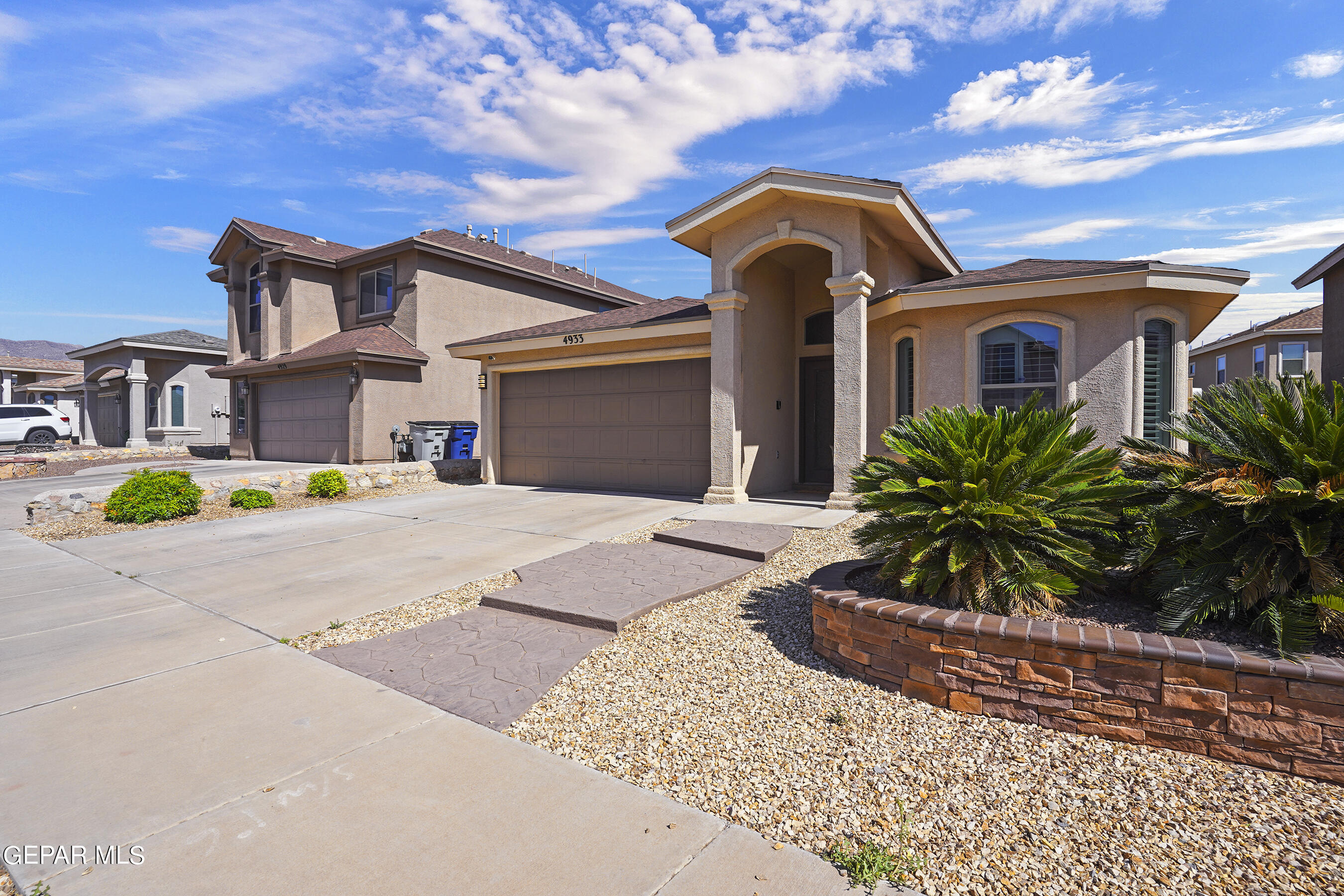 4933 COPPER RANCH Avenue