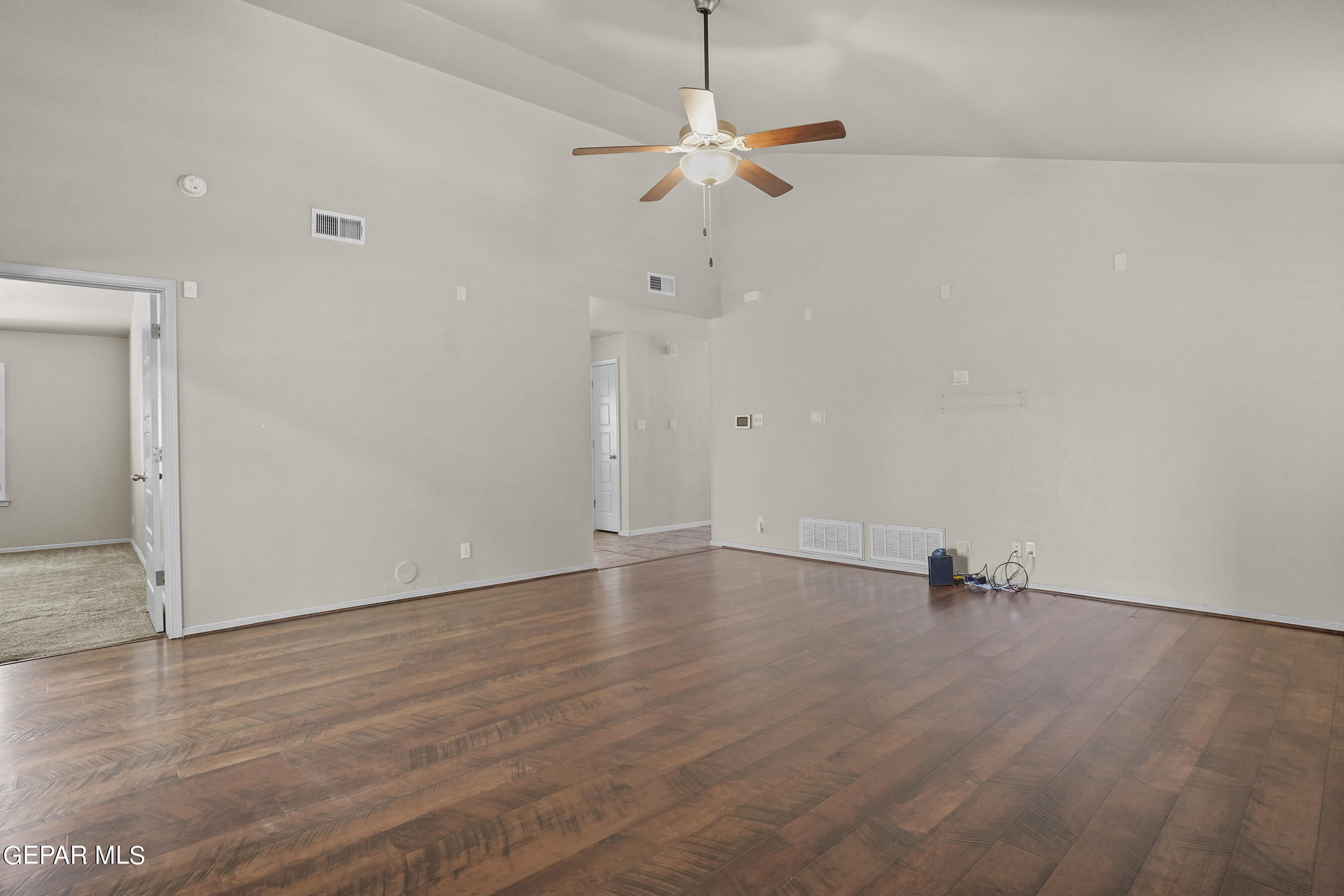 4933 COPPER RANCH Avenue