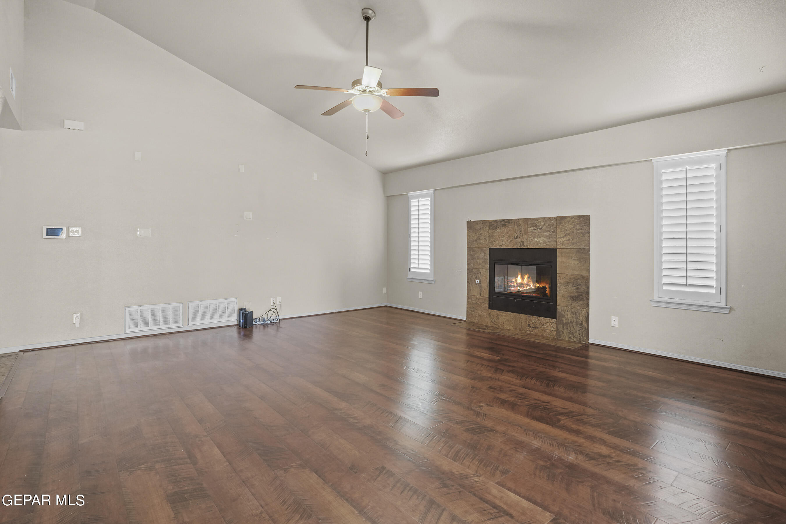 4933 COPPER RANCH Avenue