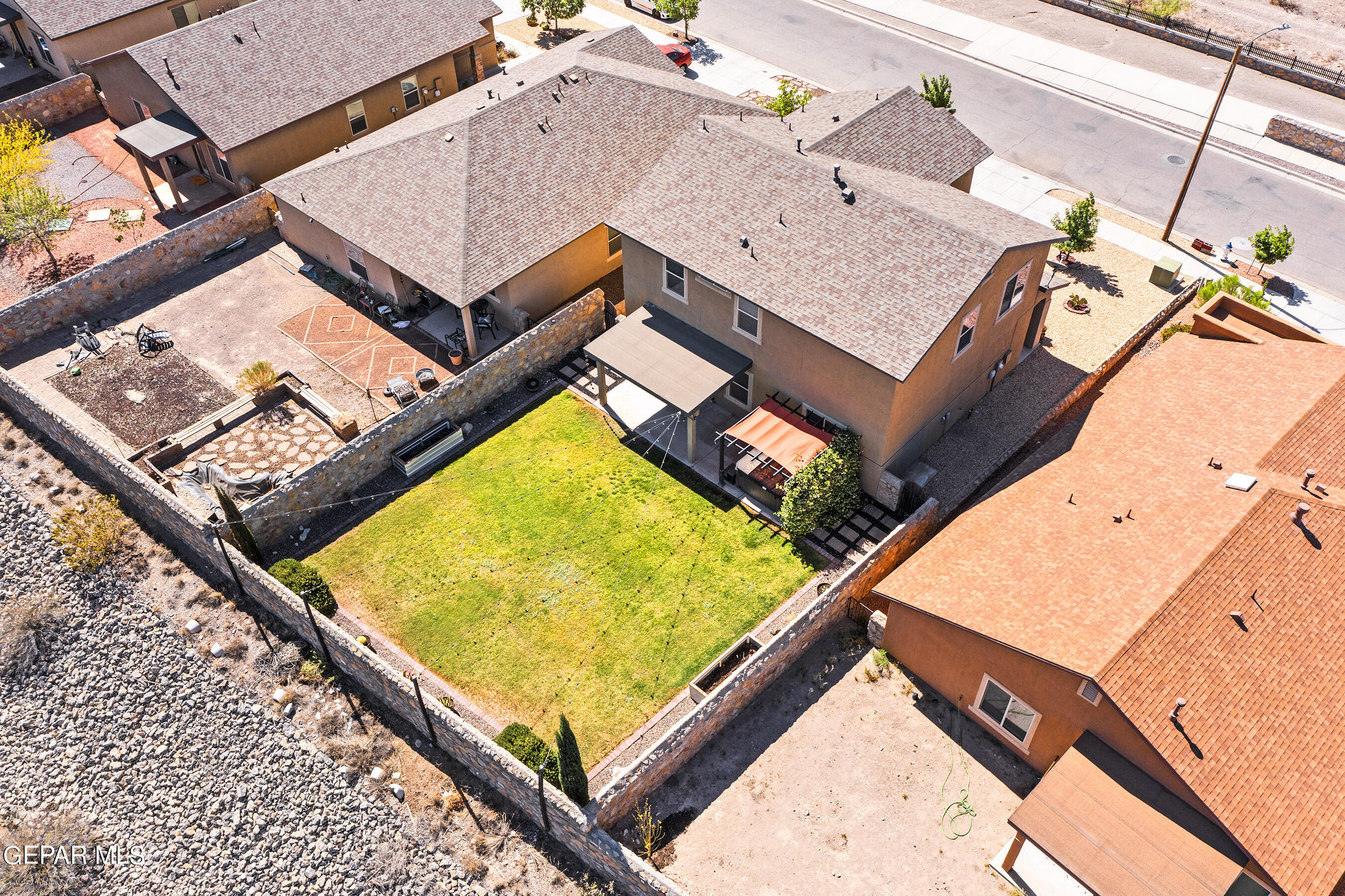 7429 DEWBERRY Drive