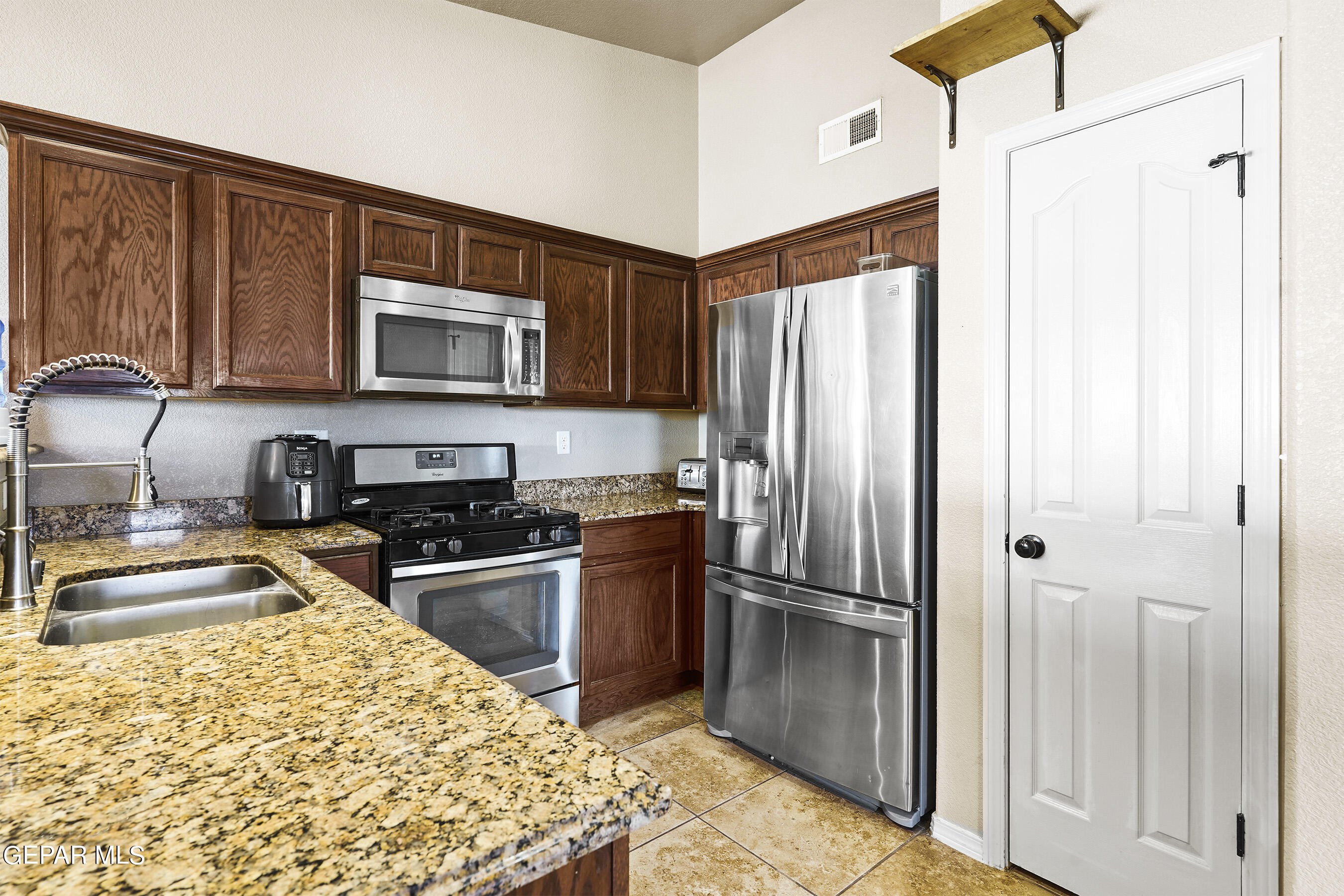 7005 COPPER TOWN Drive
