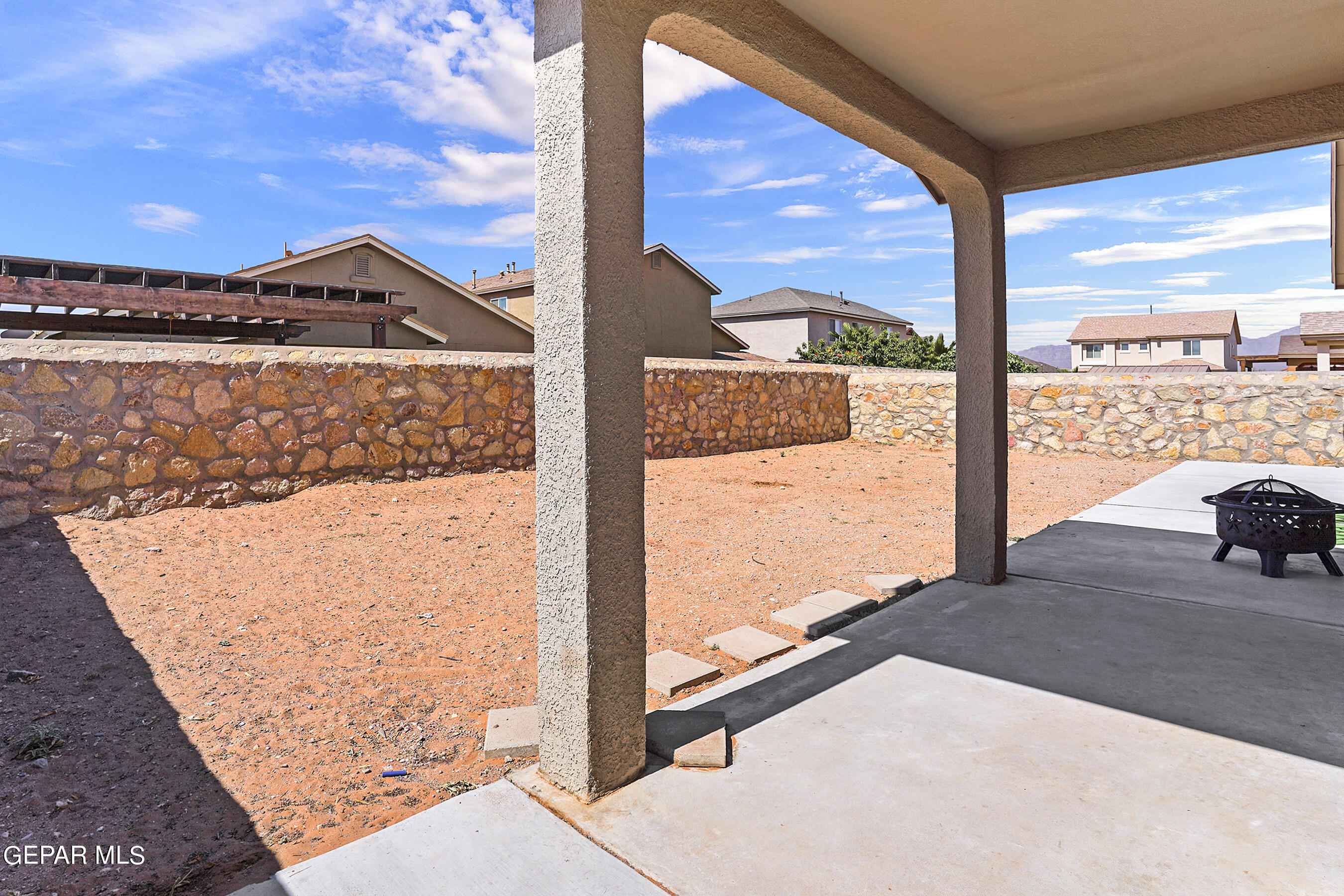 7008 Eagle Nest Court