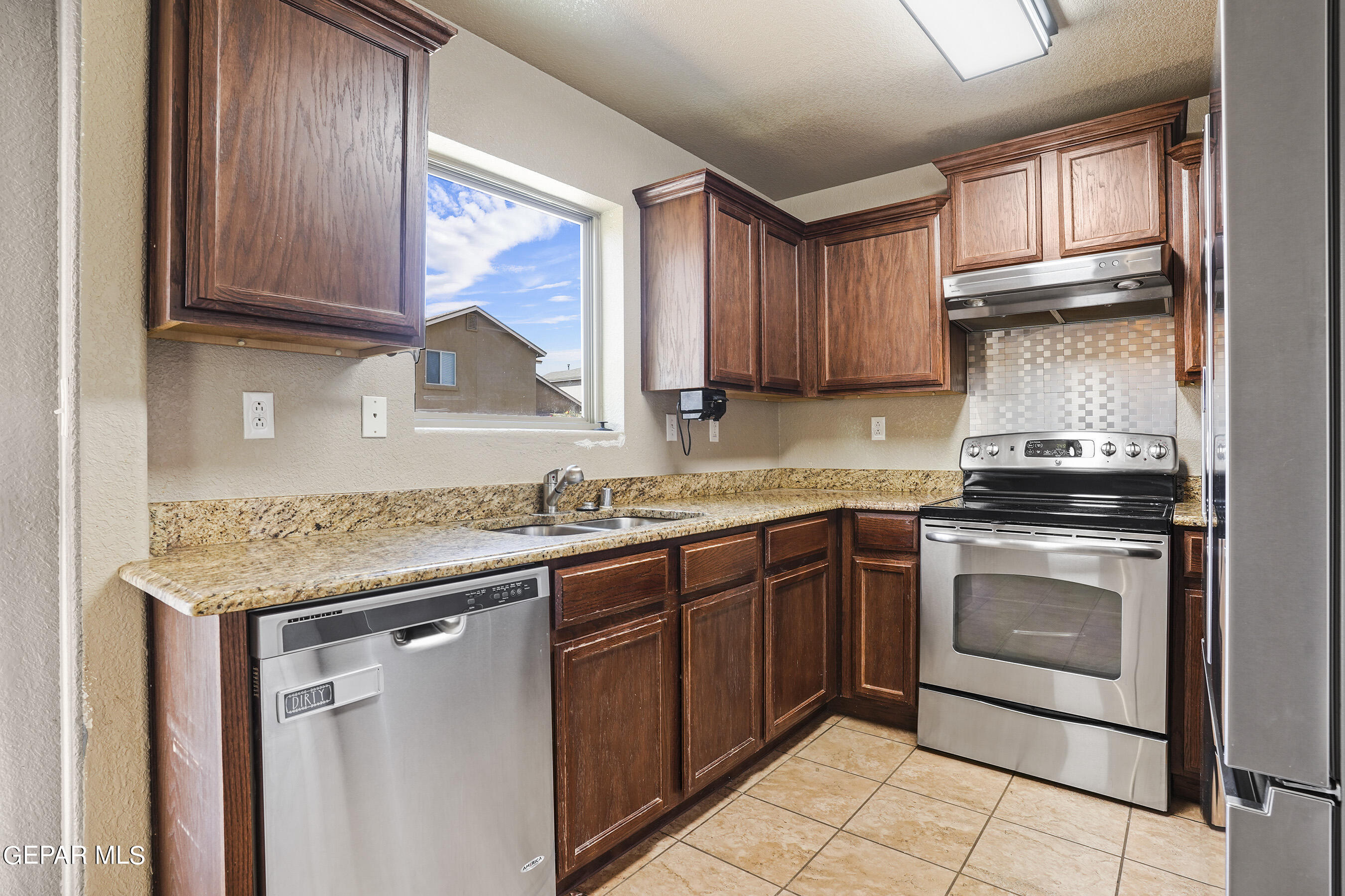 7008 Eagle Nest Court