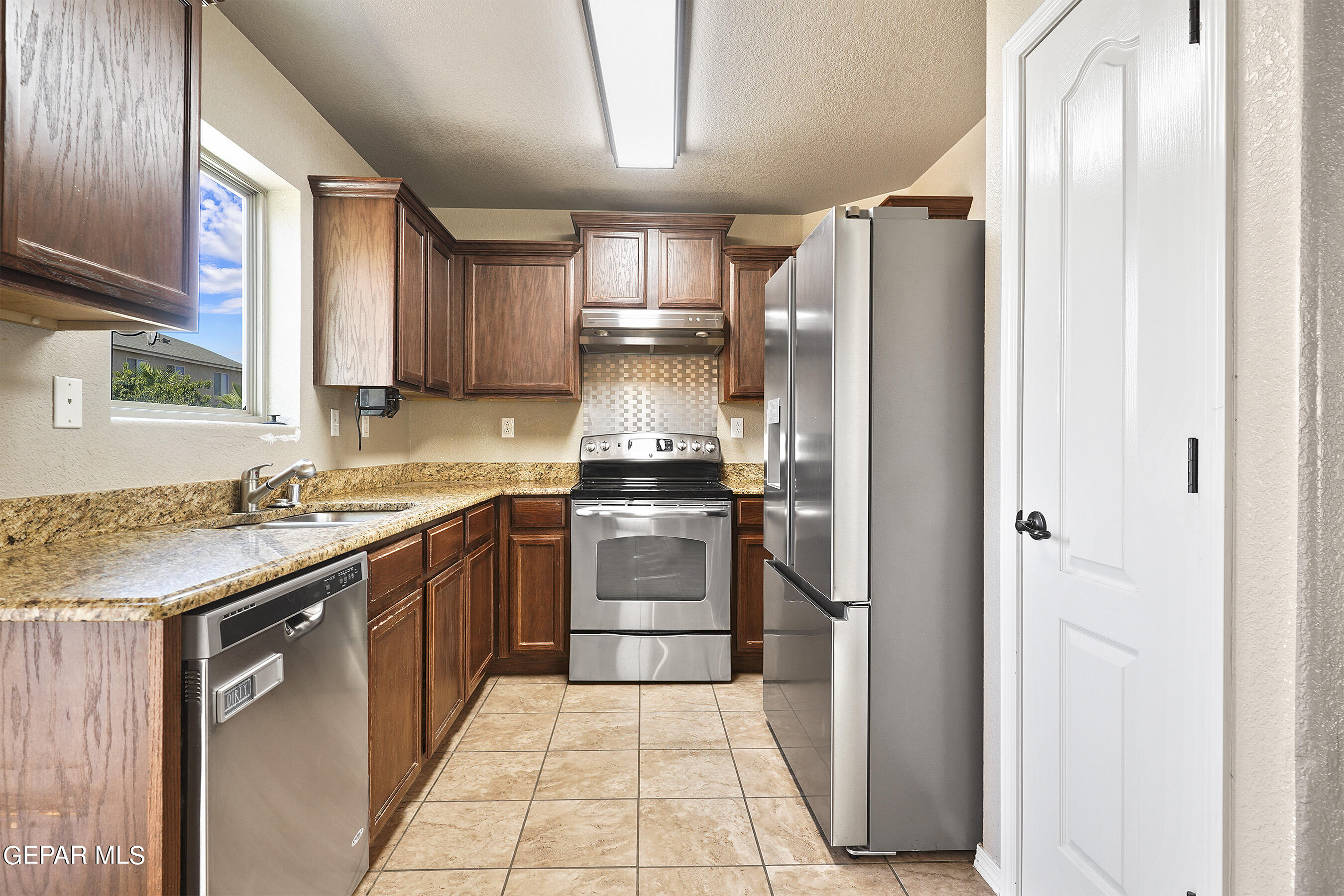 7008 Eagle Nest Court