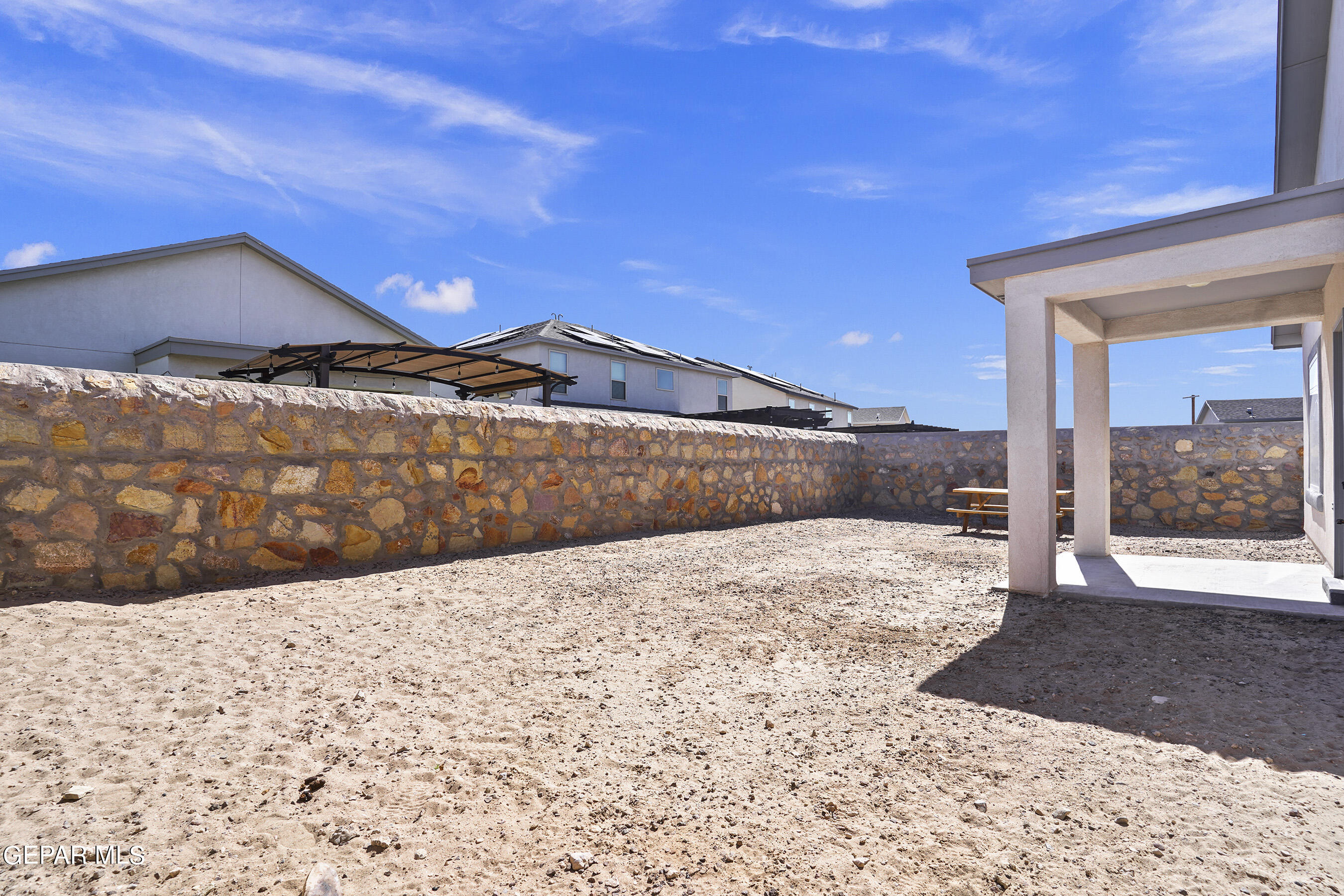 7332 GLACIER Drive