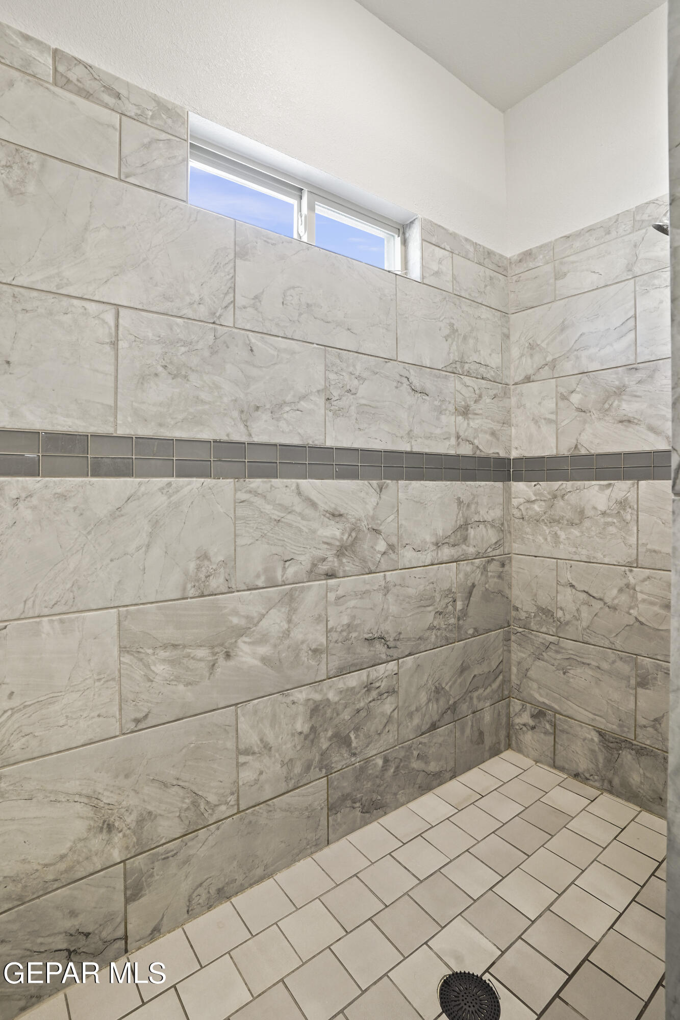 7332 GLACIER Drive