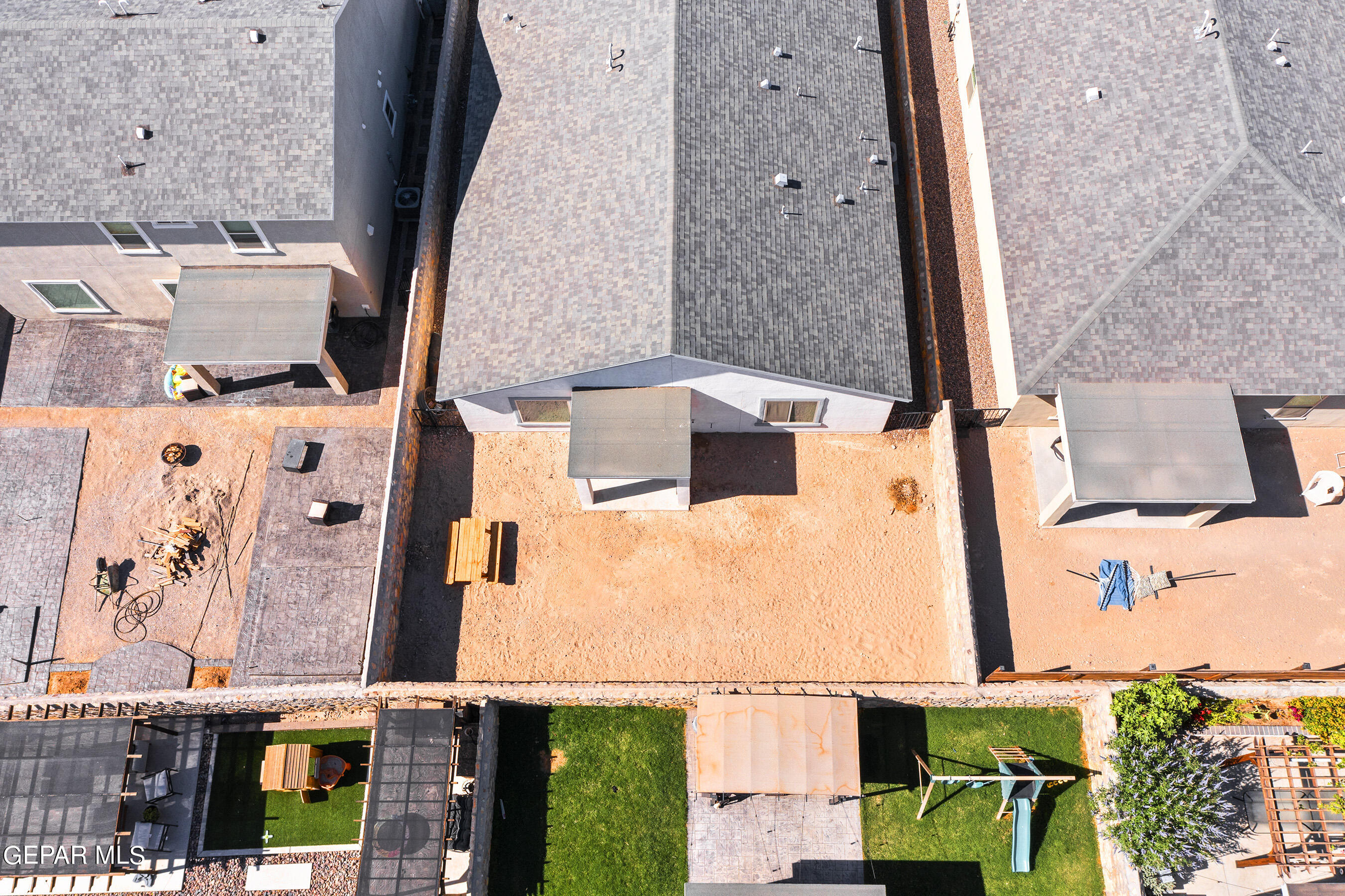 7332 GLACIER Drive