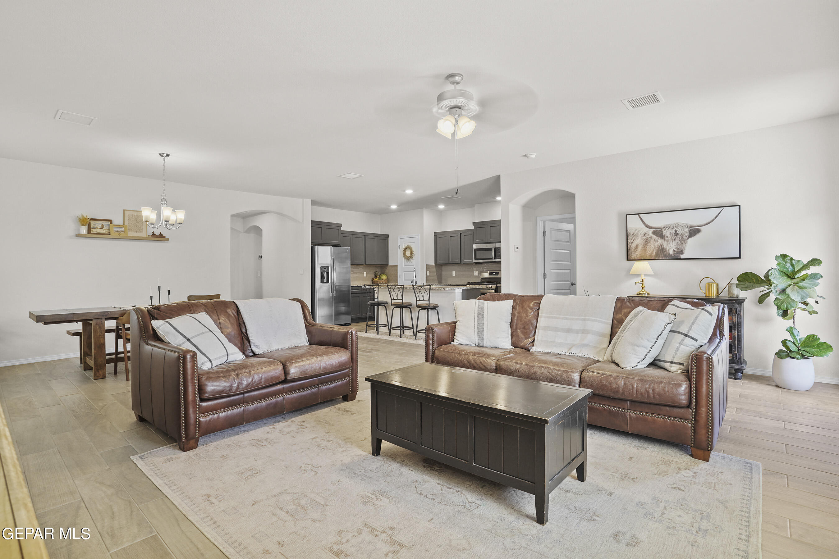 7332 GLACIER Drive