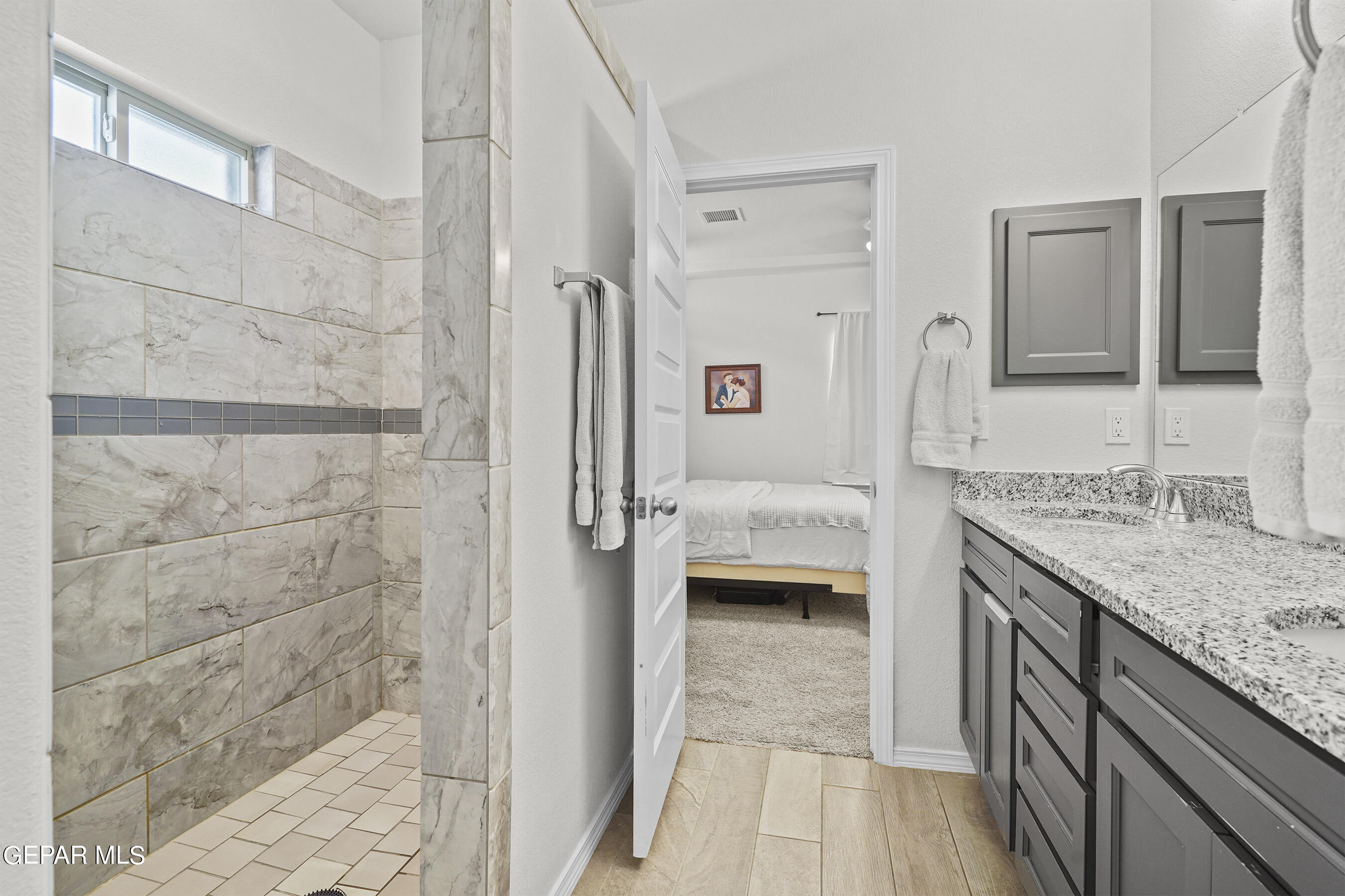7332 GLACIER Drive