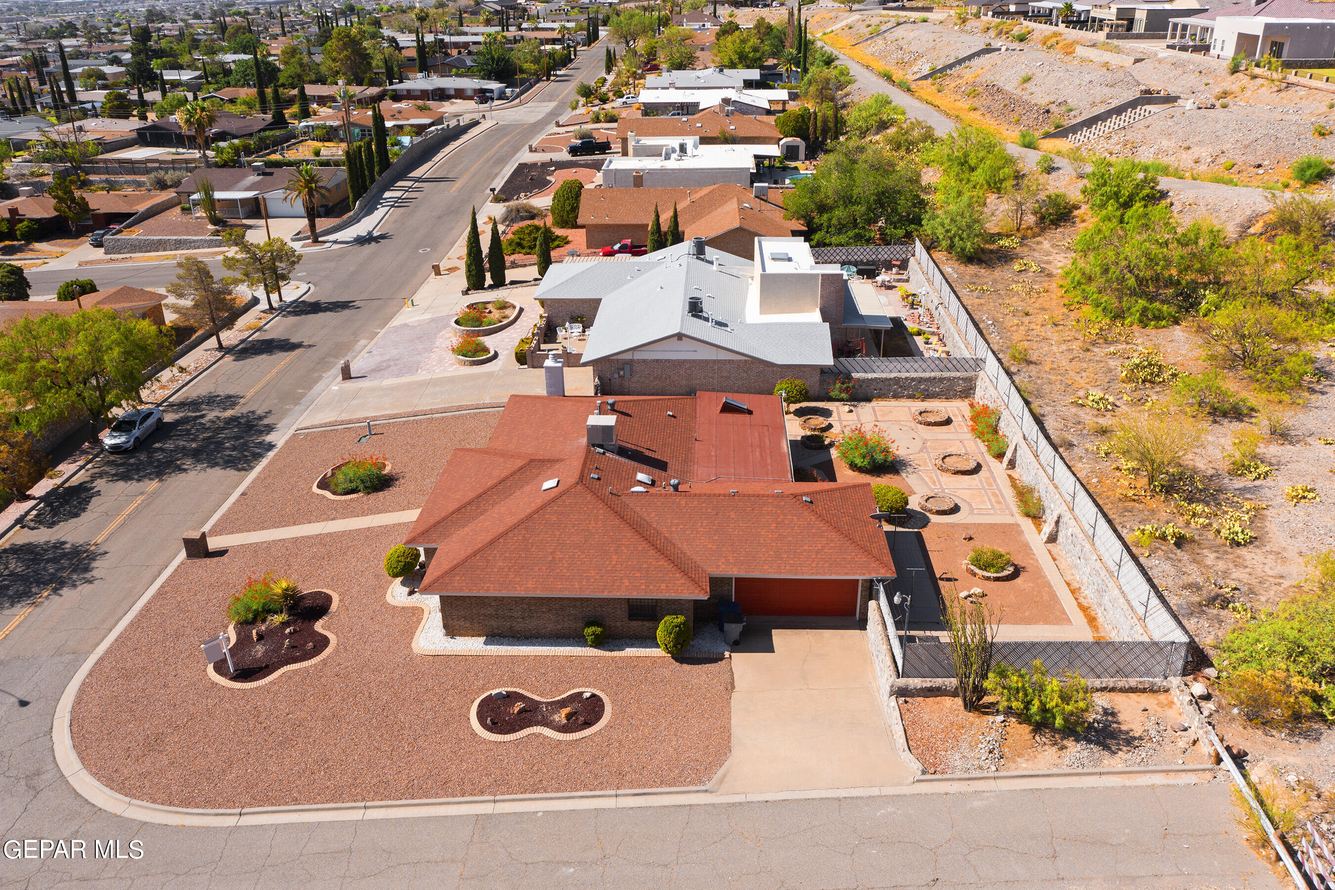 8621 West Line Drive
