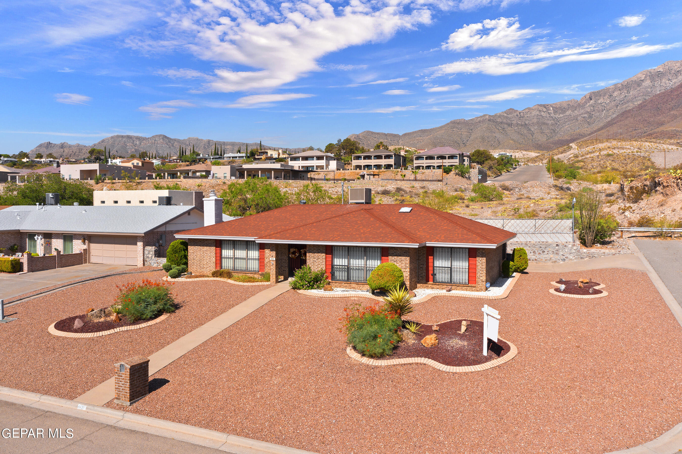 8621 West Line Drive