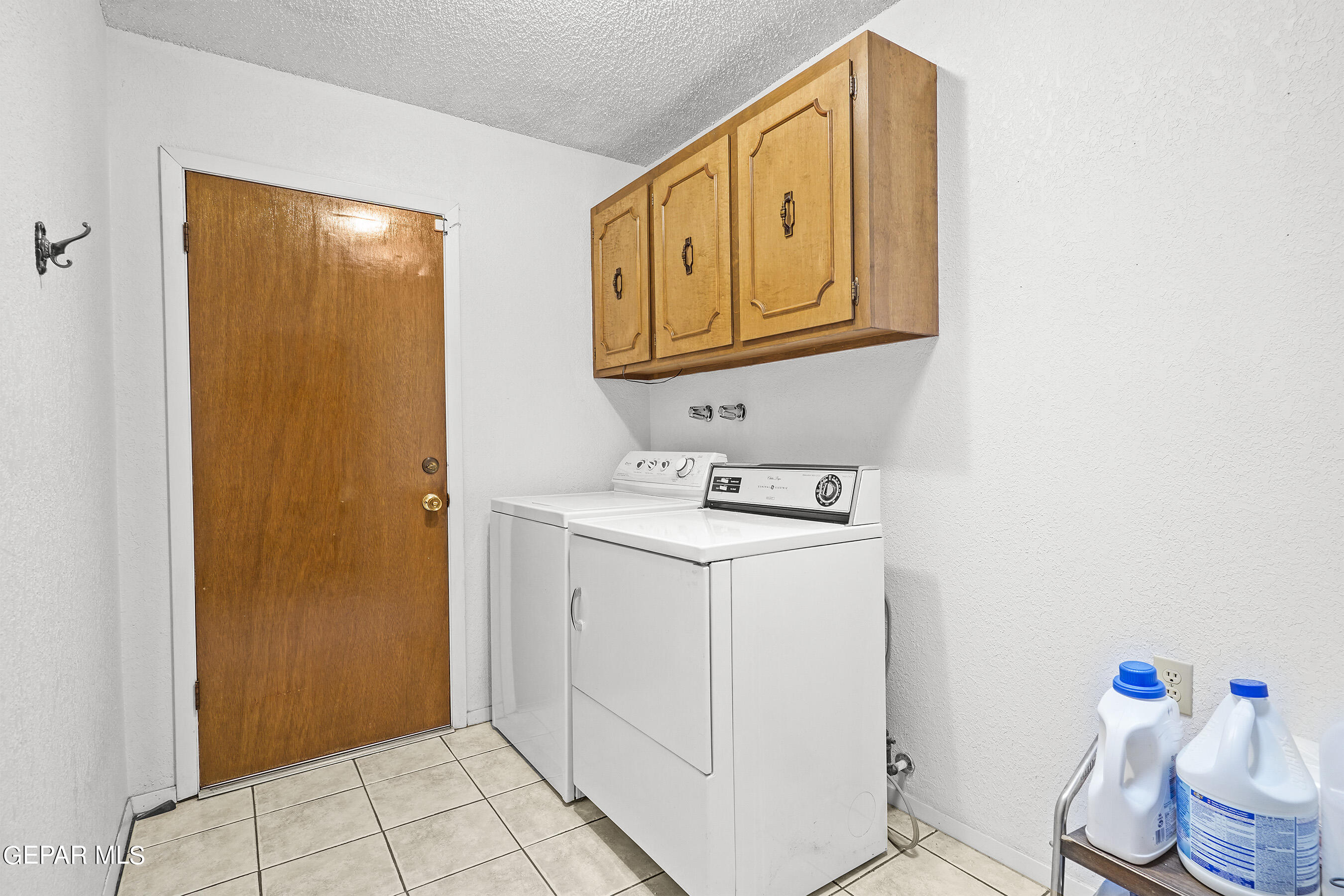 8621 West Line Drive