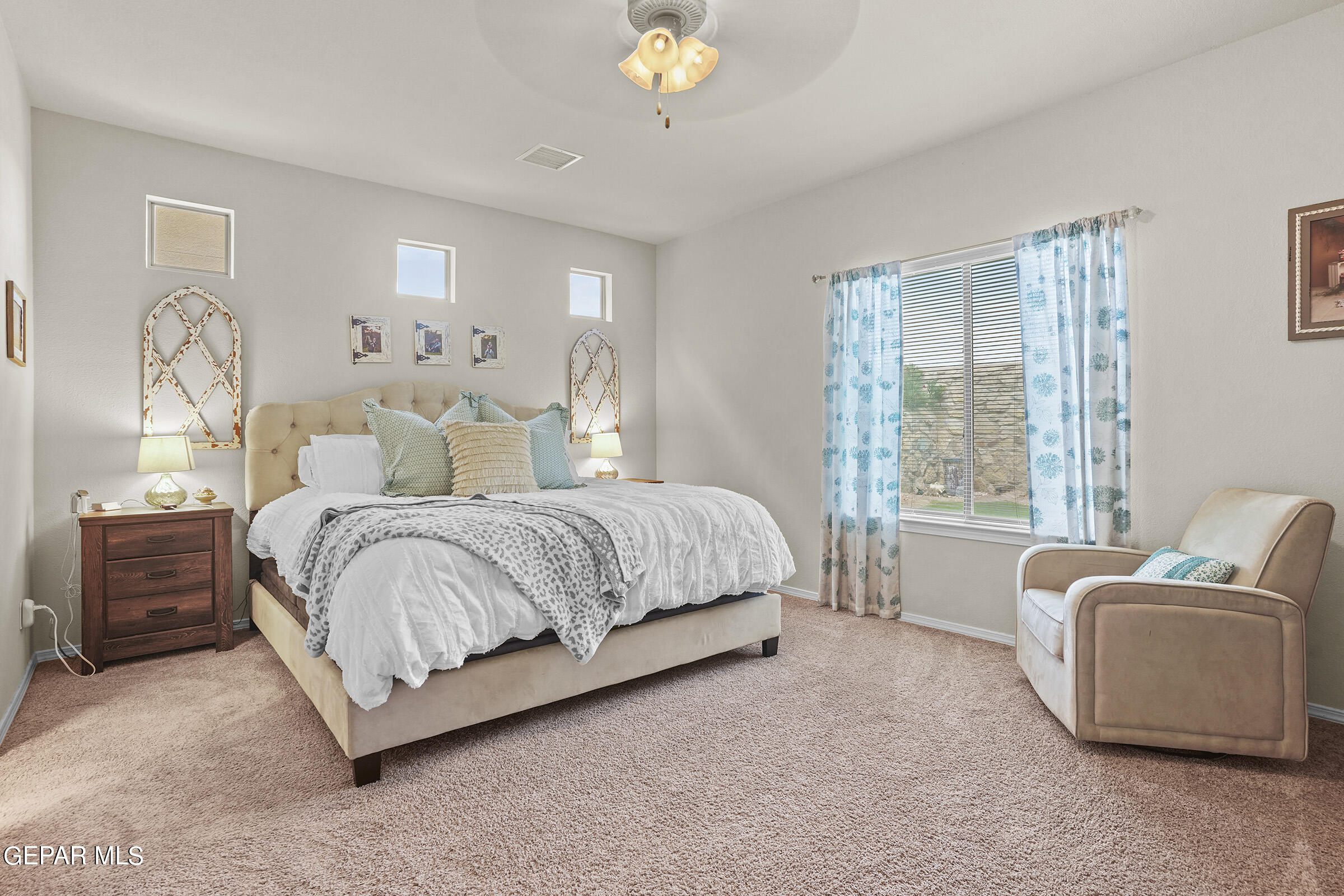 2042 BLUFF CREEK Street