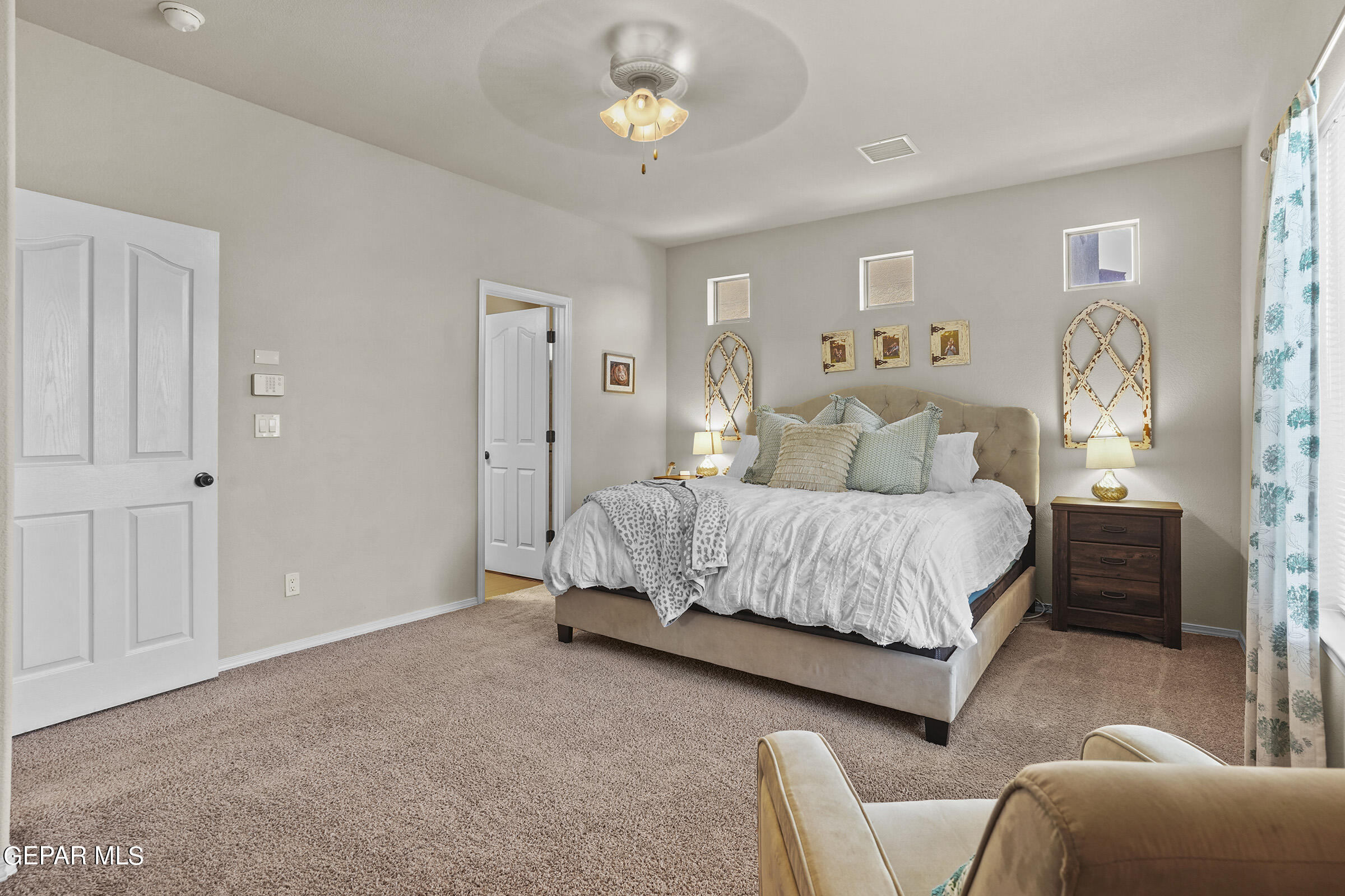 2042 BLUFF CREEK Street