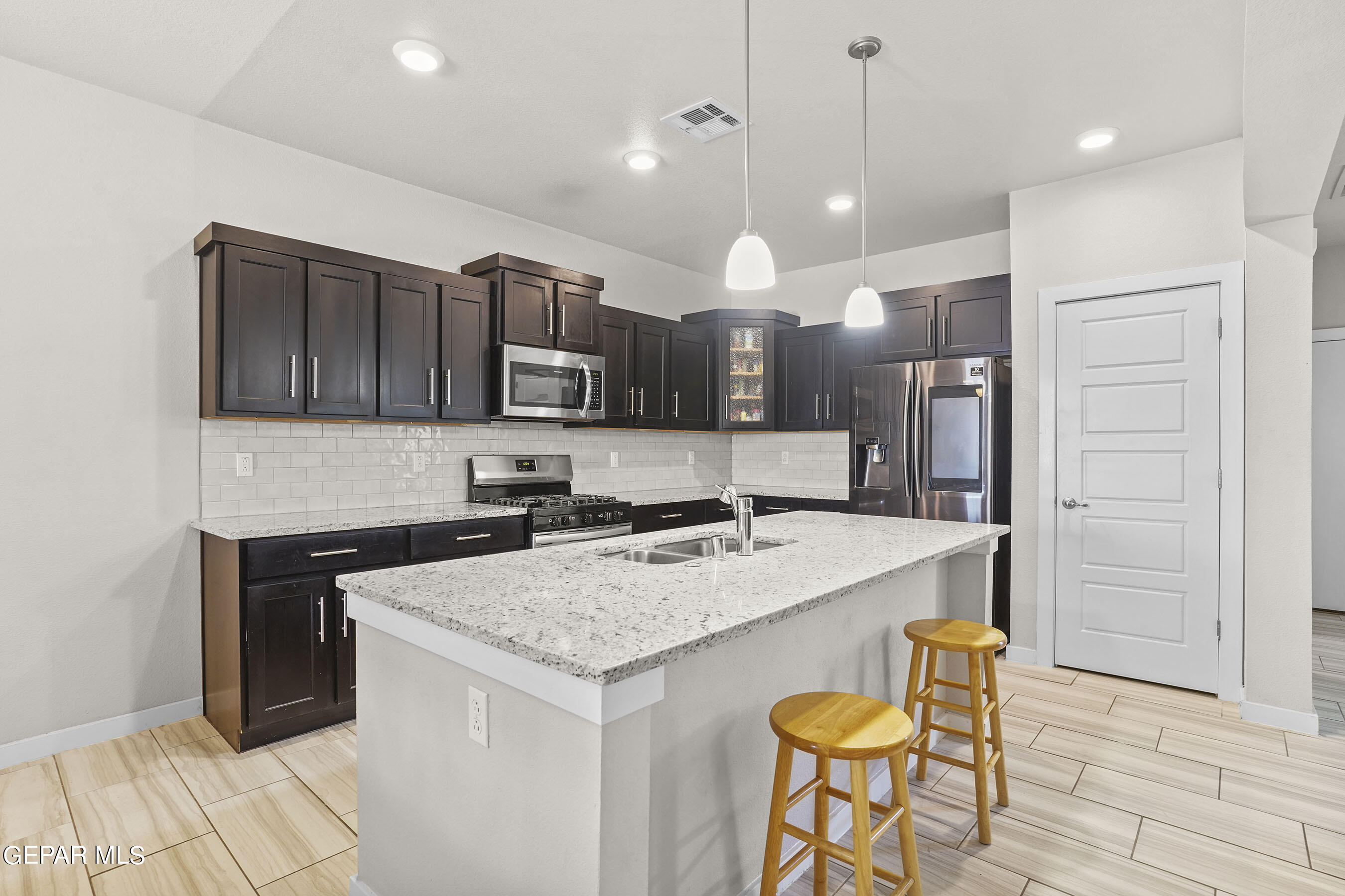 2412 SAMMY CERVANTES Street