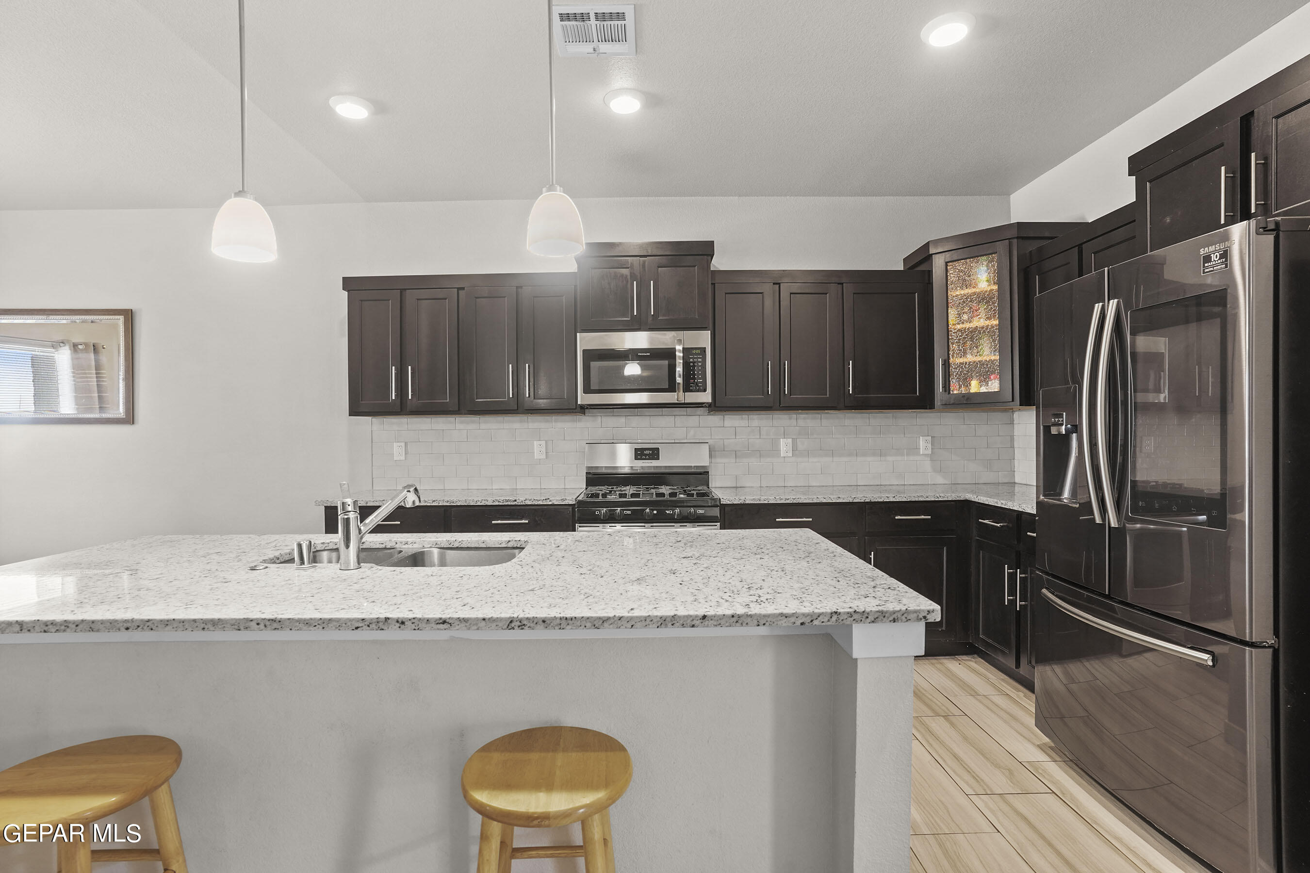 2412 SAMMY CERVANTES Street