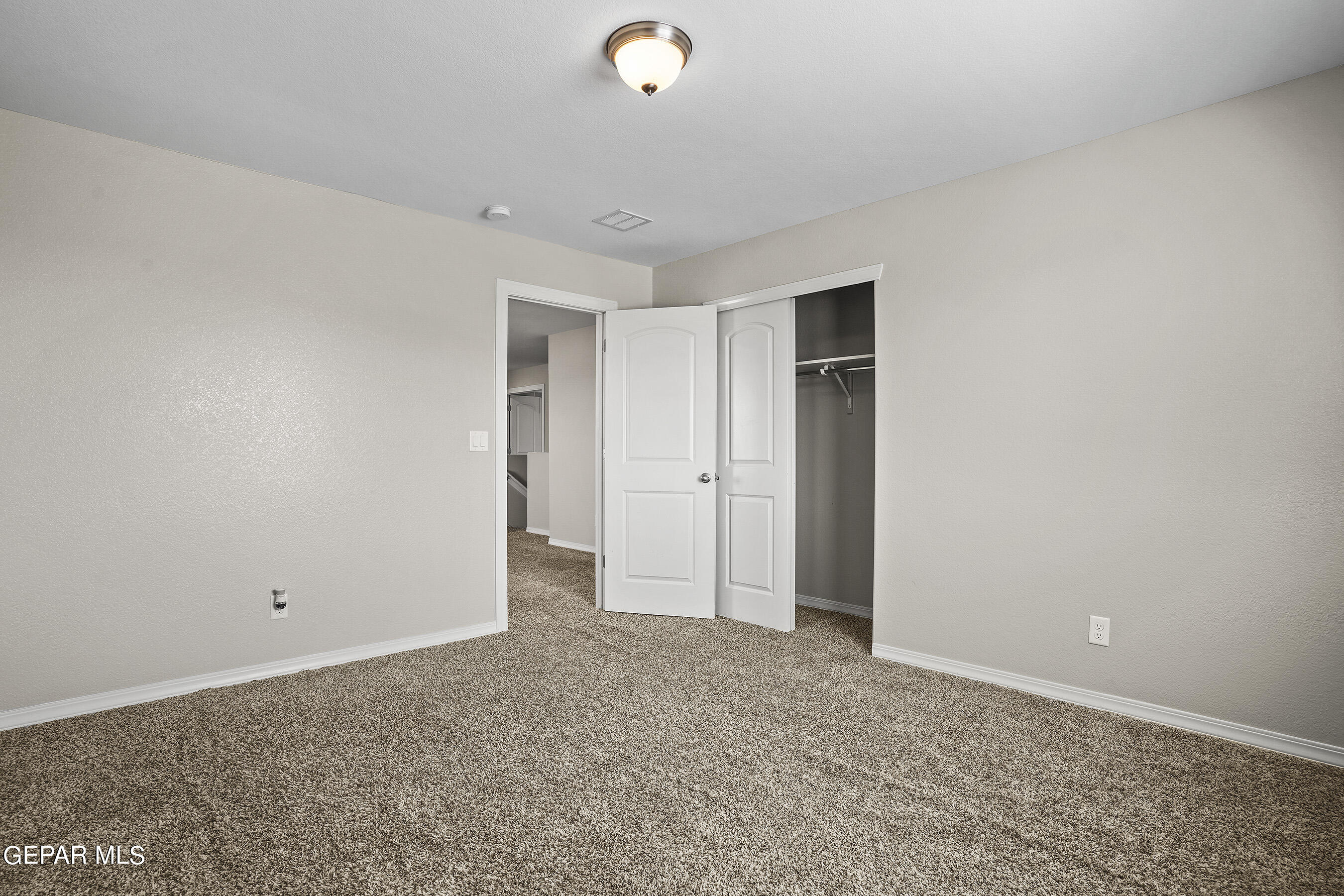 2853 SAMMY CERVANTES Street