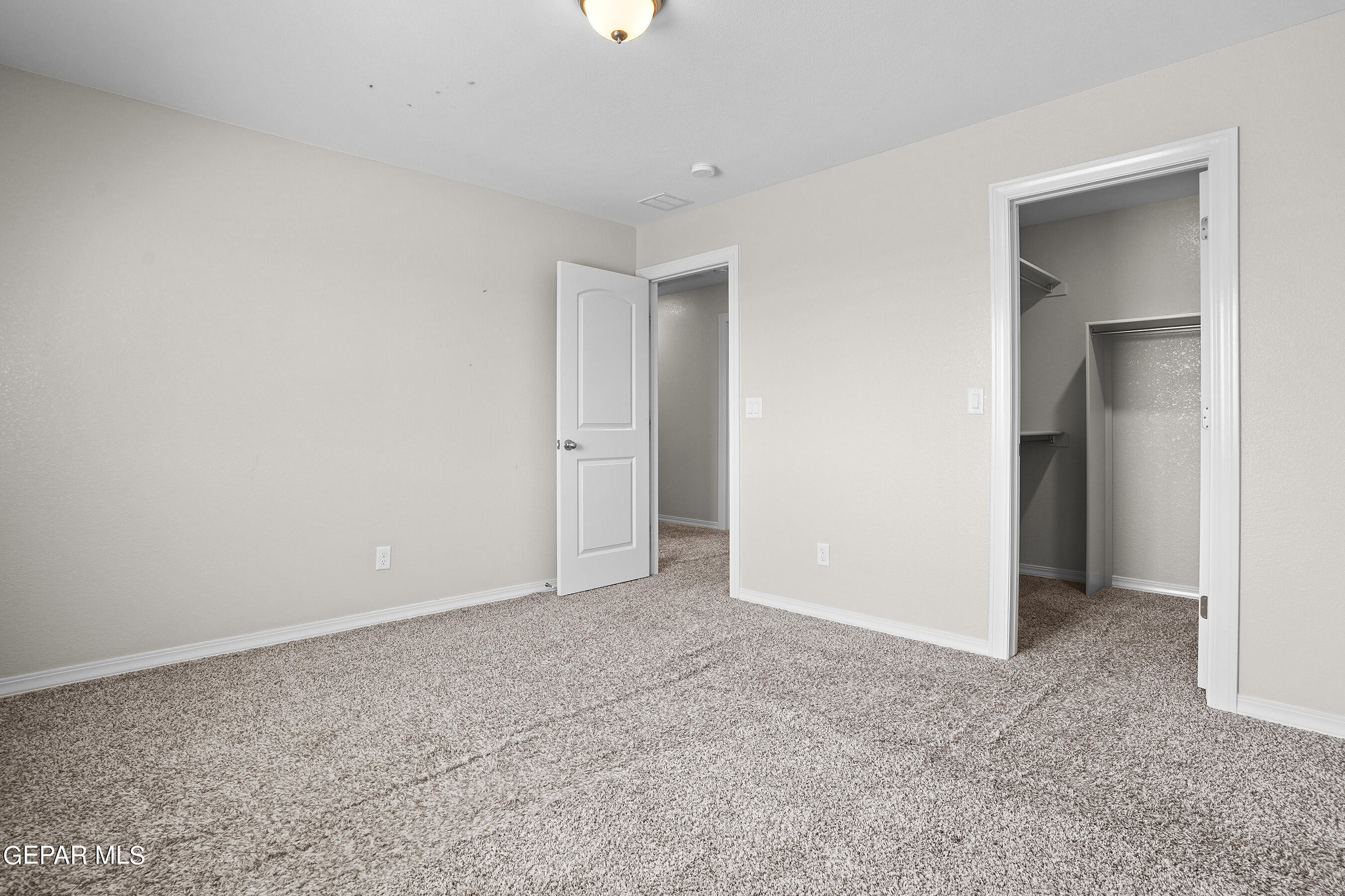 2853 SAMMY CERVANTES Street