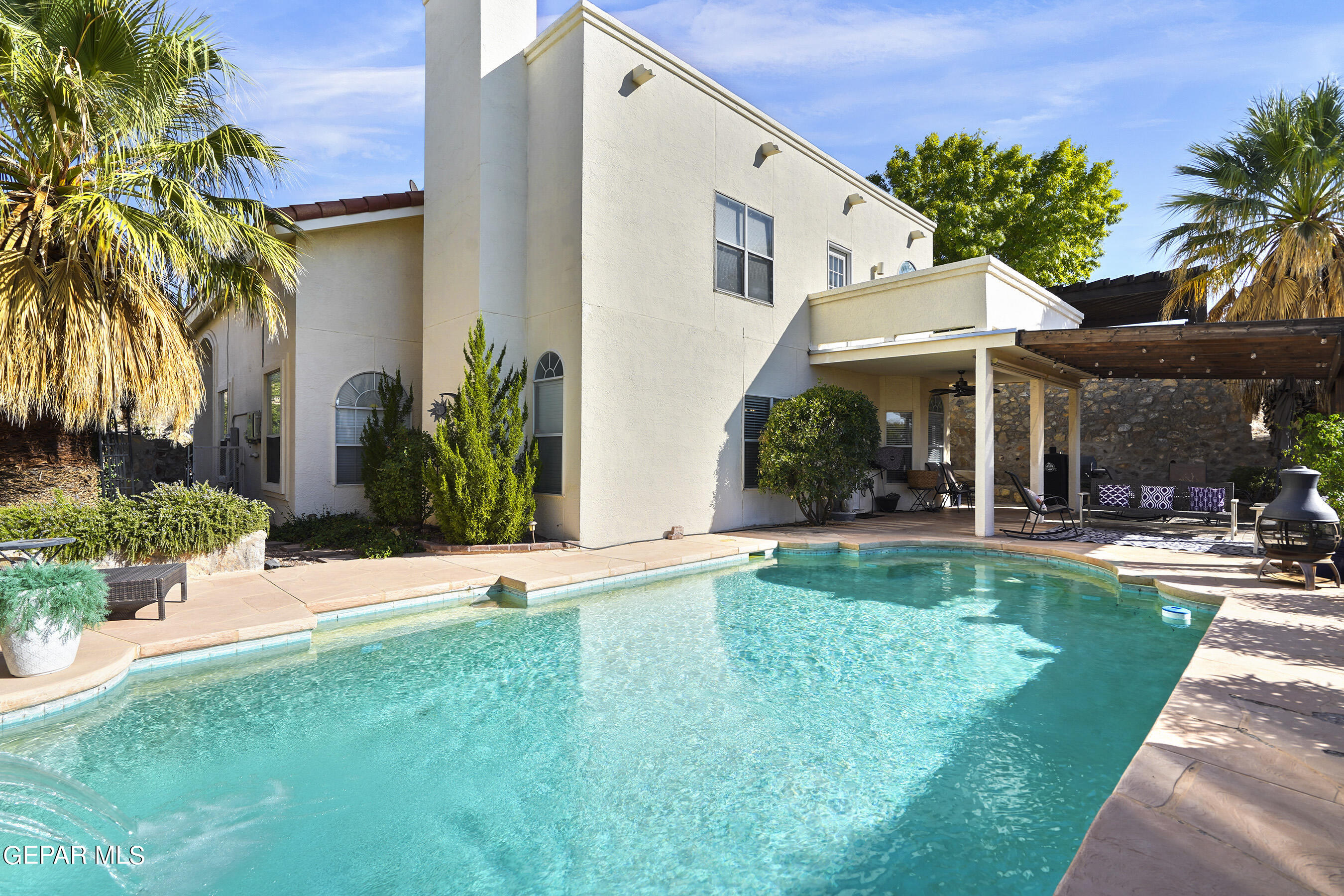 6127 LA POSTA Drive