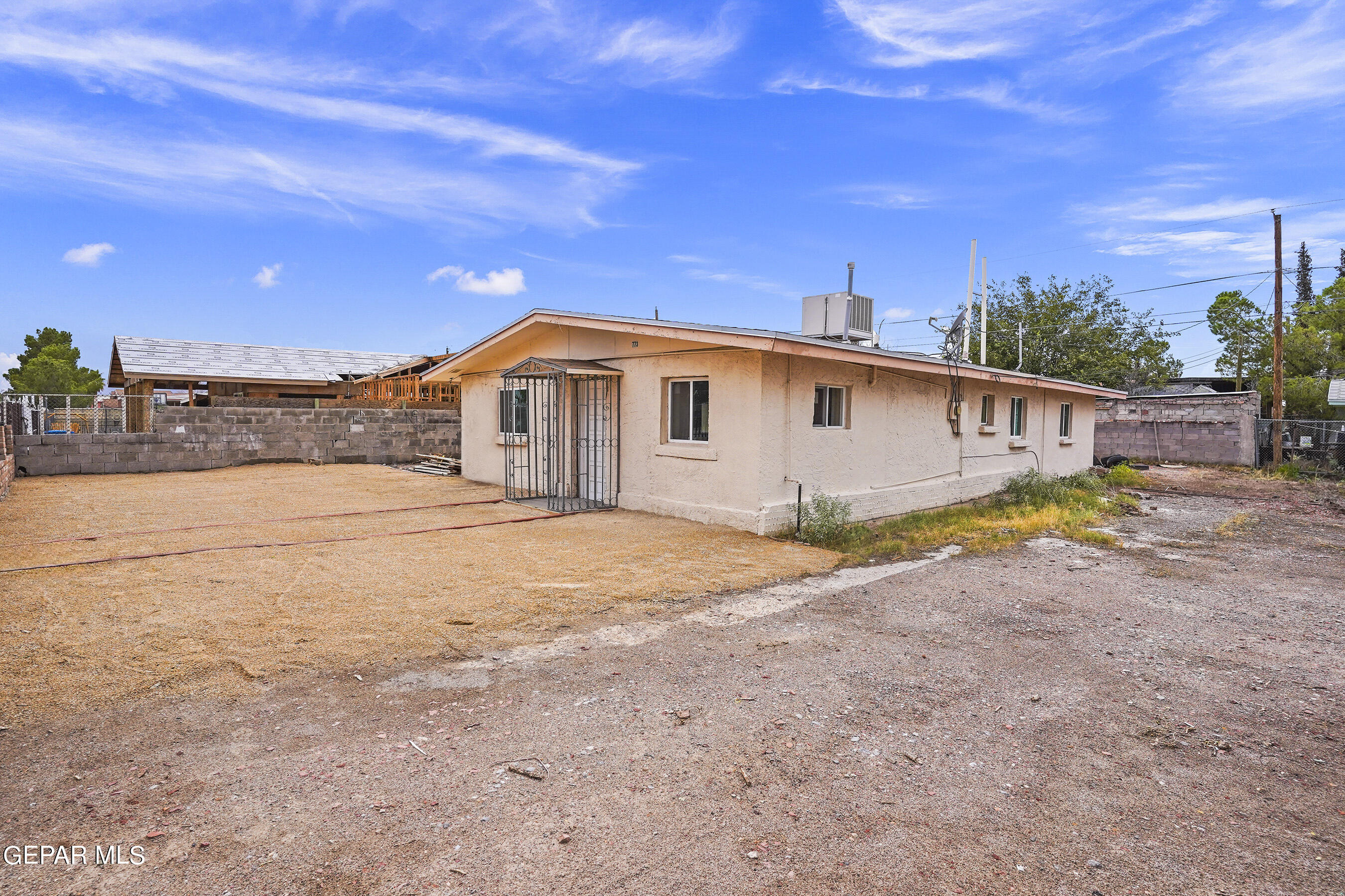 773 LUPE ANNA Lane