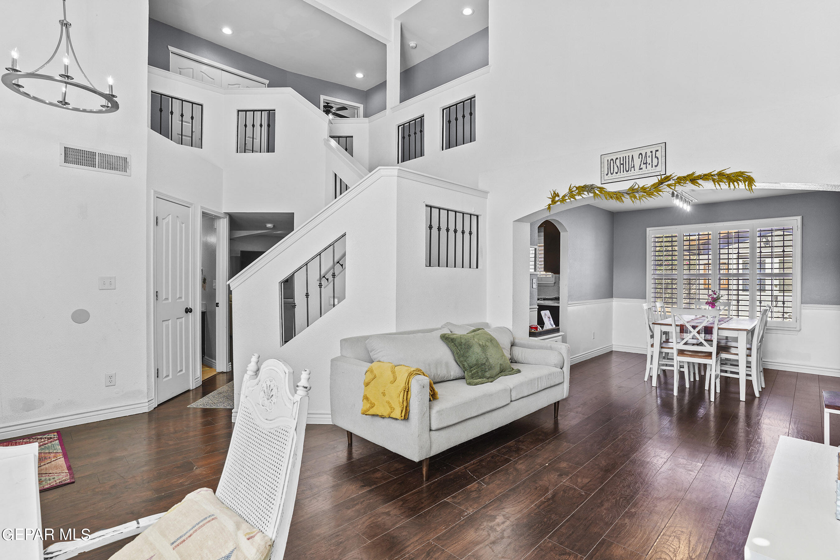 11989 MESQUITE LAKE Lane