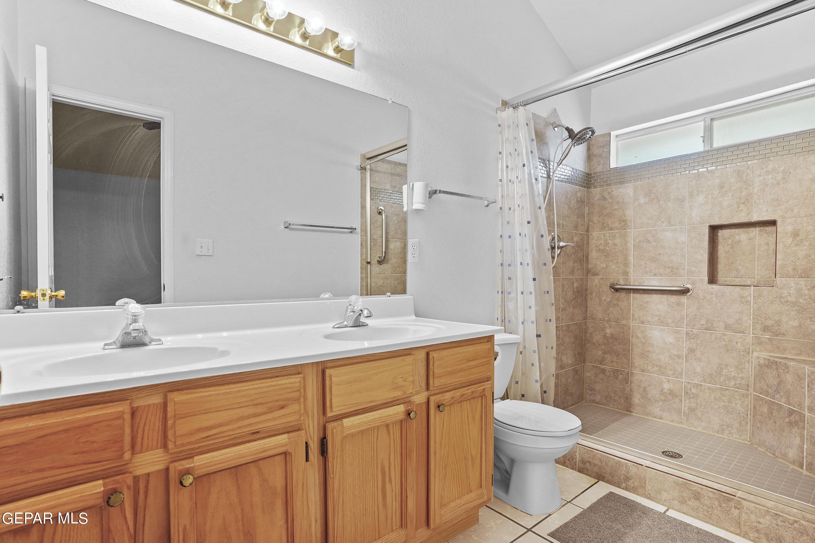 4579 BRIGHTON Lane