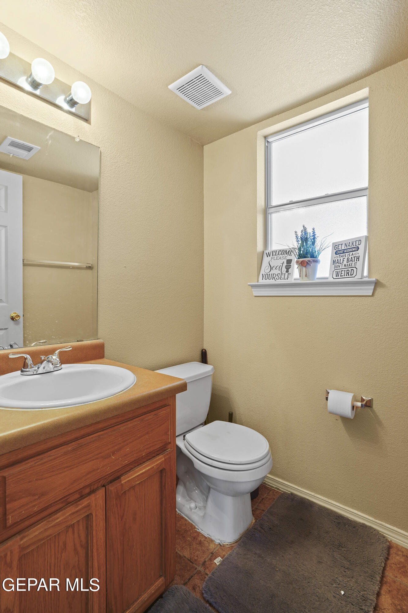 11408 PIFAS NEVAREZ Place