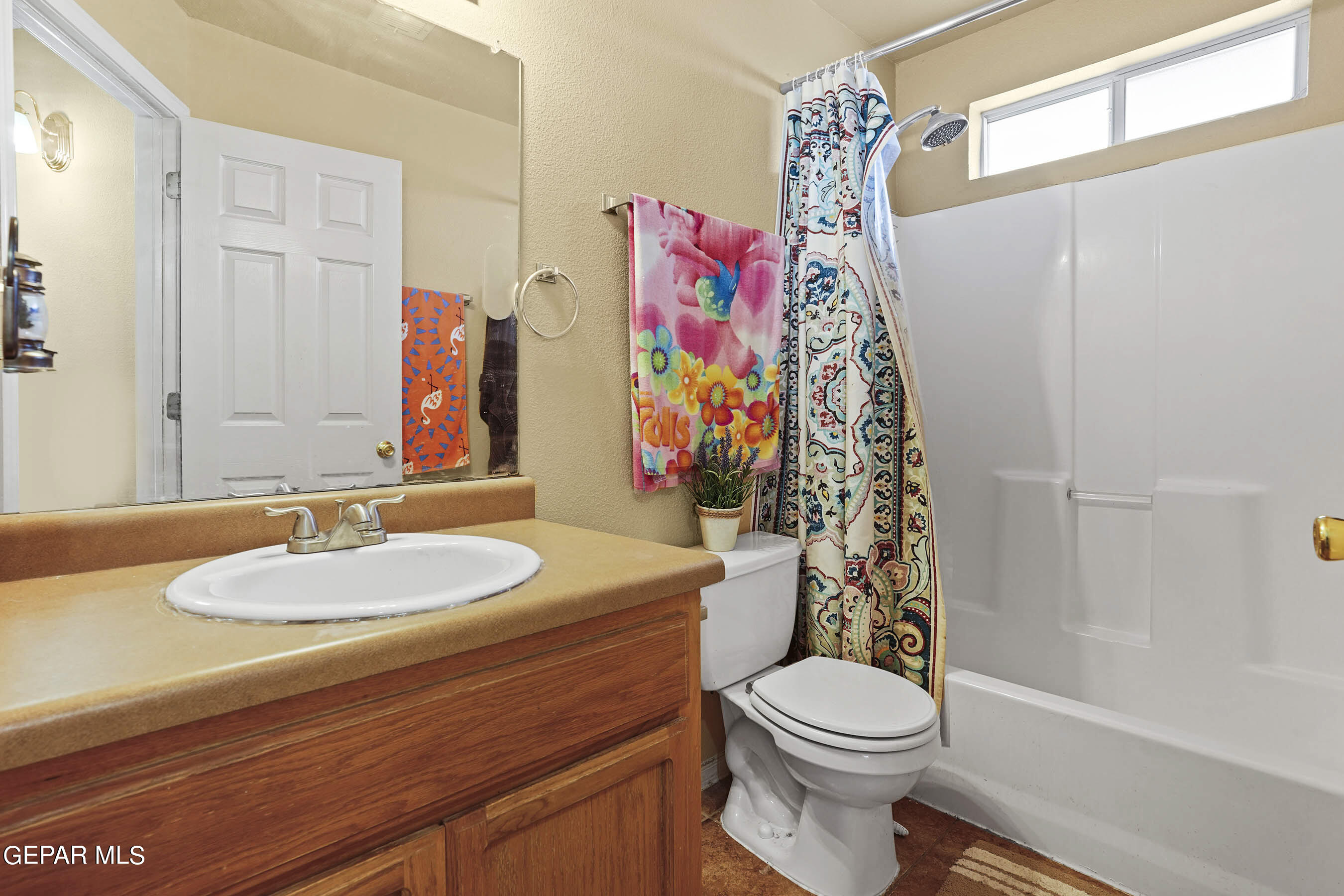 11408 PIFAS NEVAREZ Place