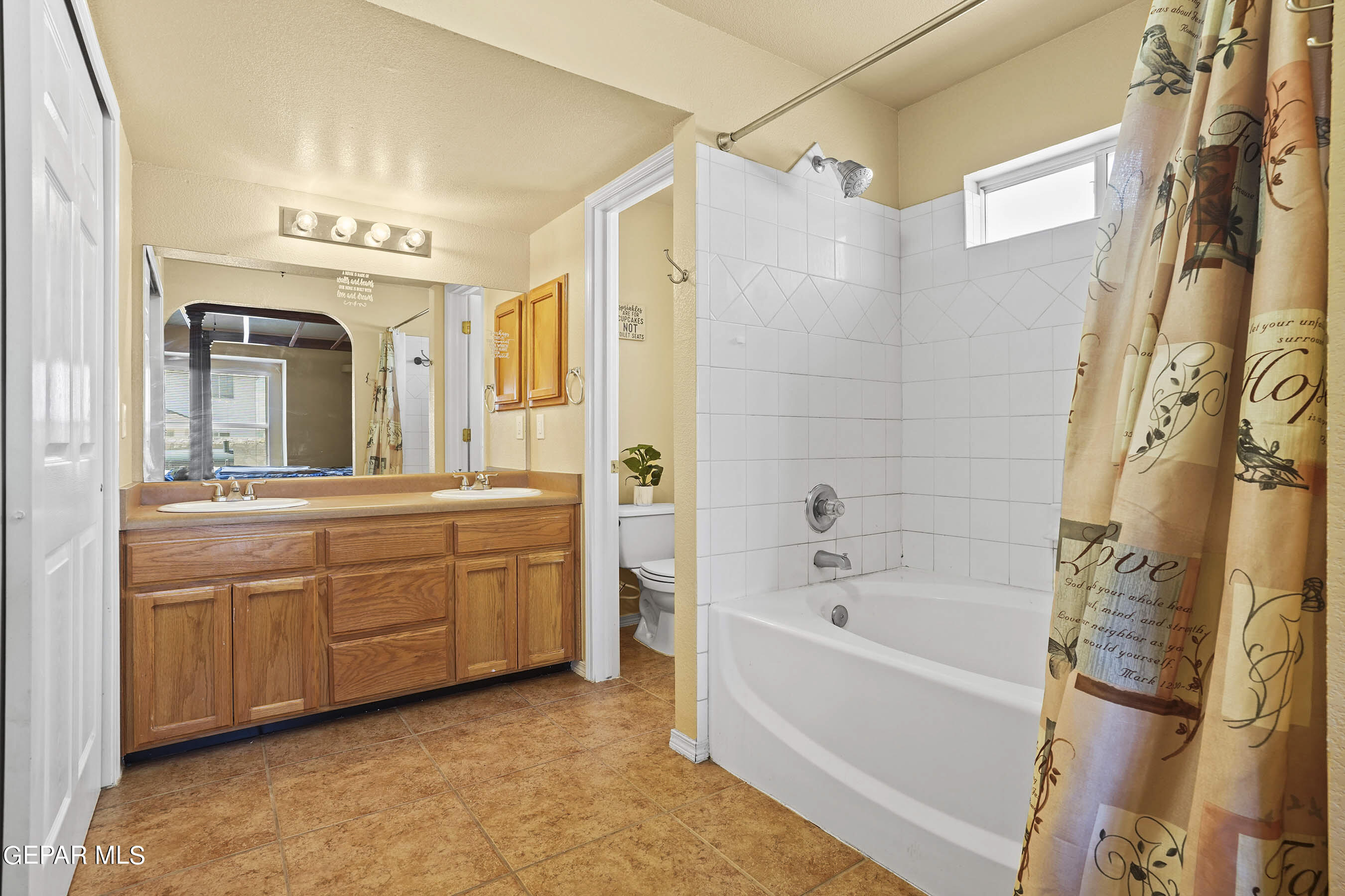 11408 PIFAS NEVAREZ Place