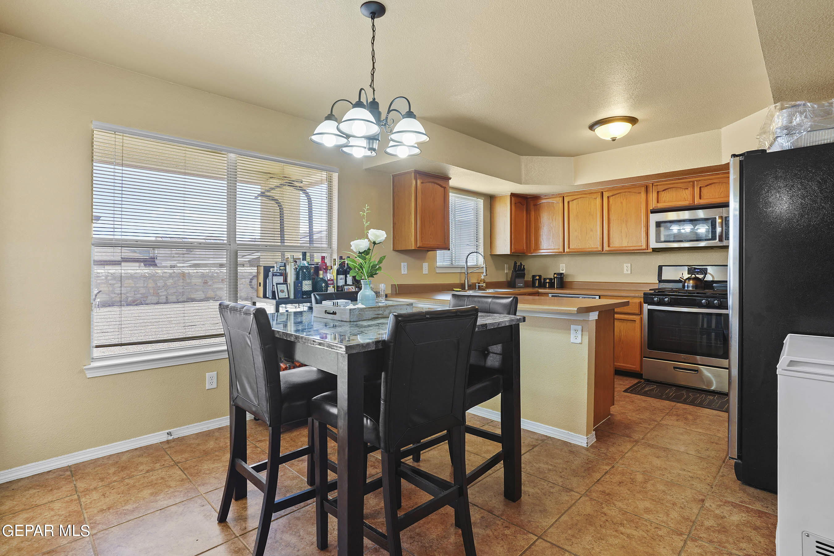 11408 PIFAS NEVAREZ Place