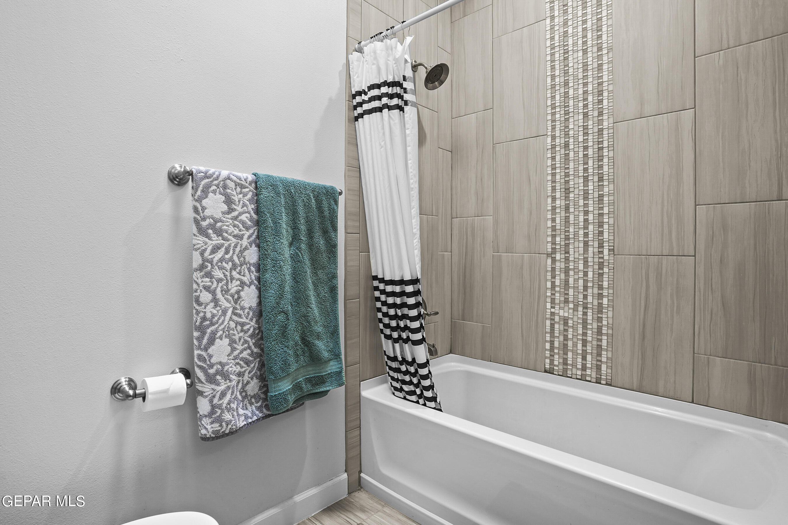 2199 ENCHANTED CREST Drive