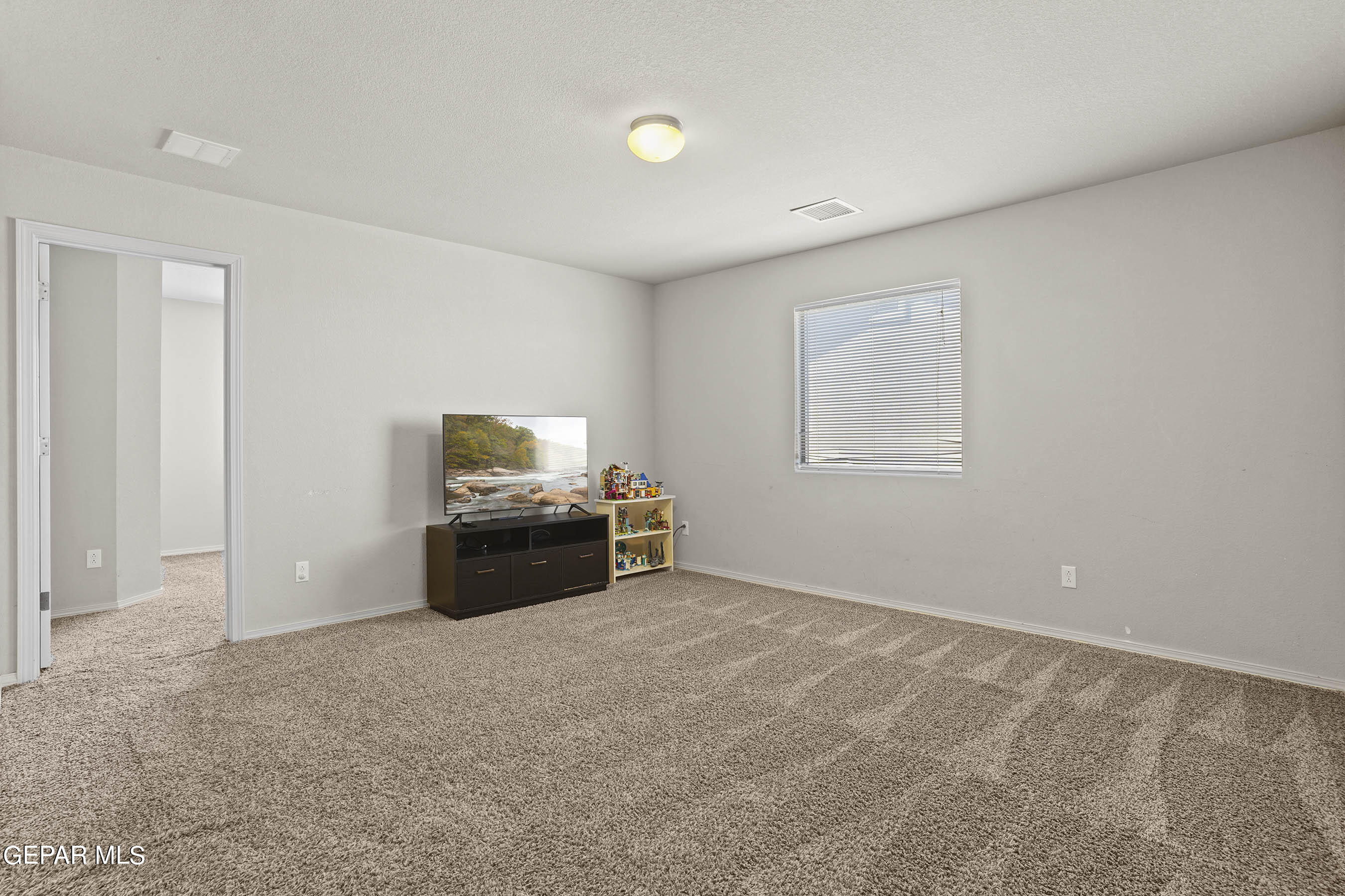 7016 RED MAN Drive