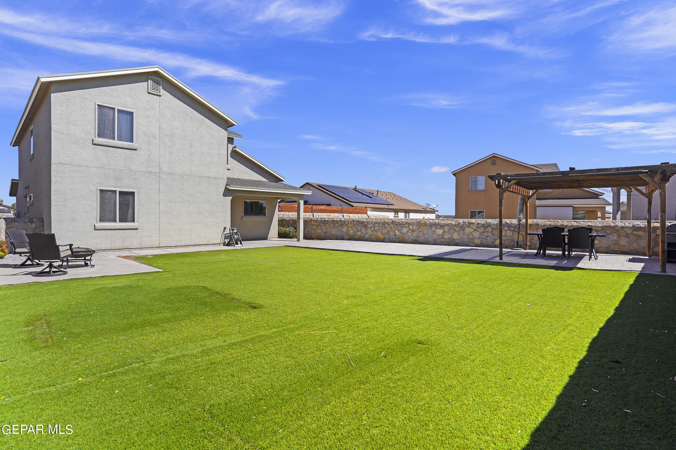 7016 RED MAN Drive