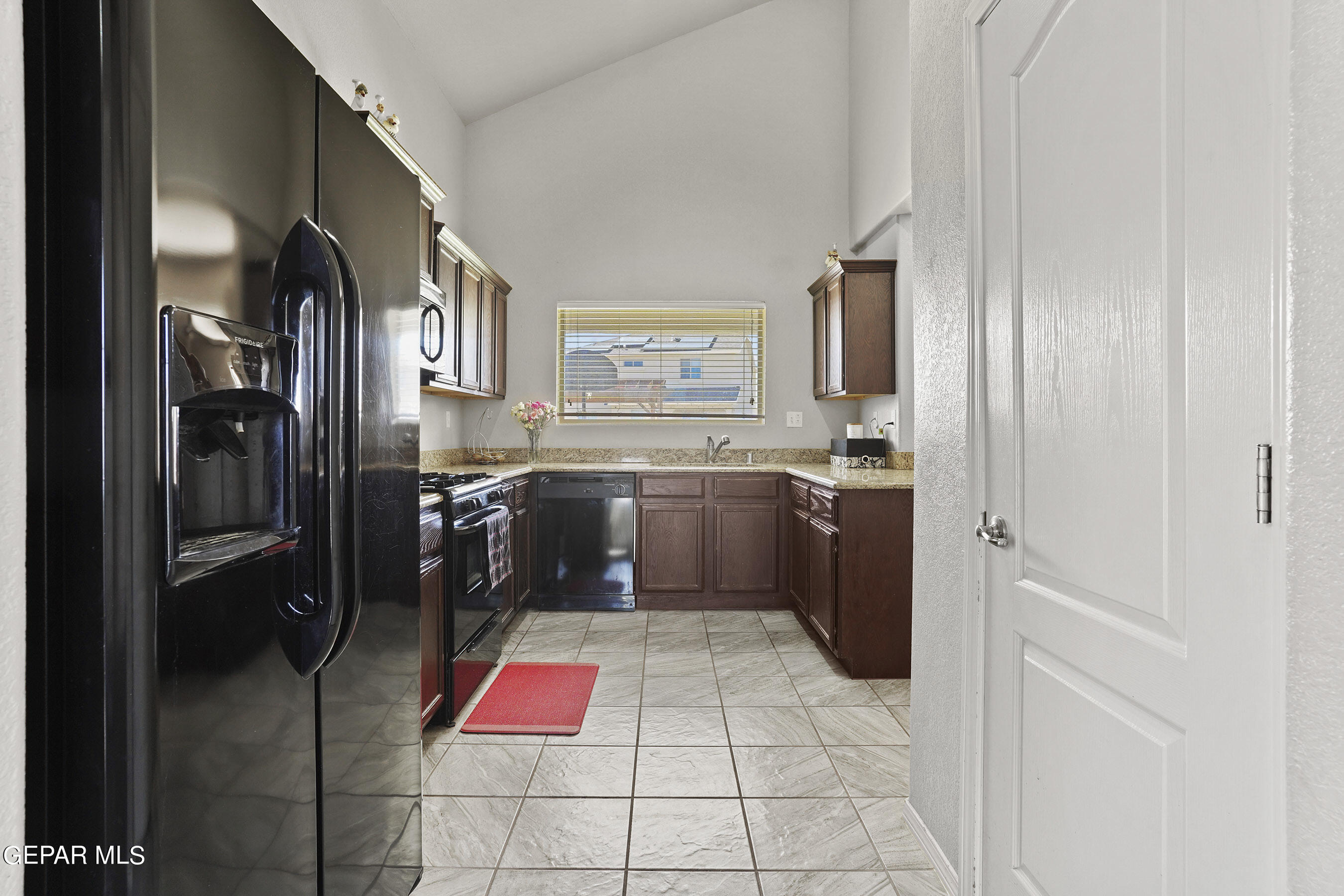 7016 RED MAN Drive