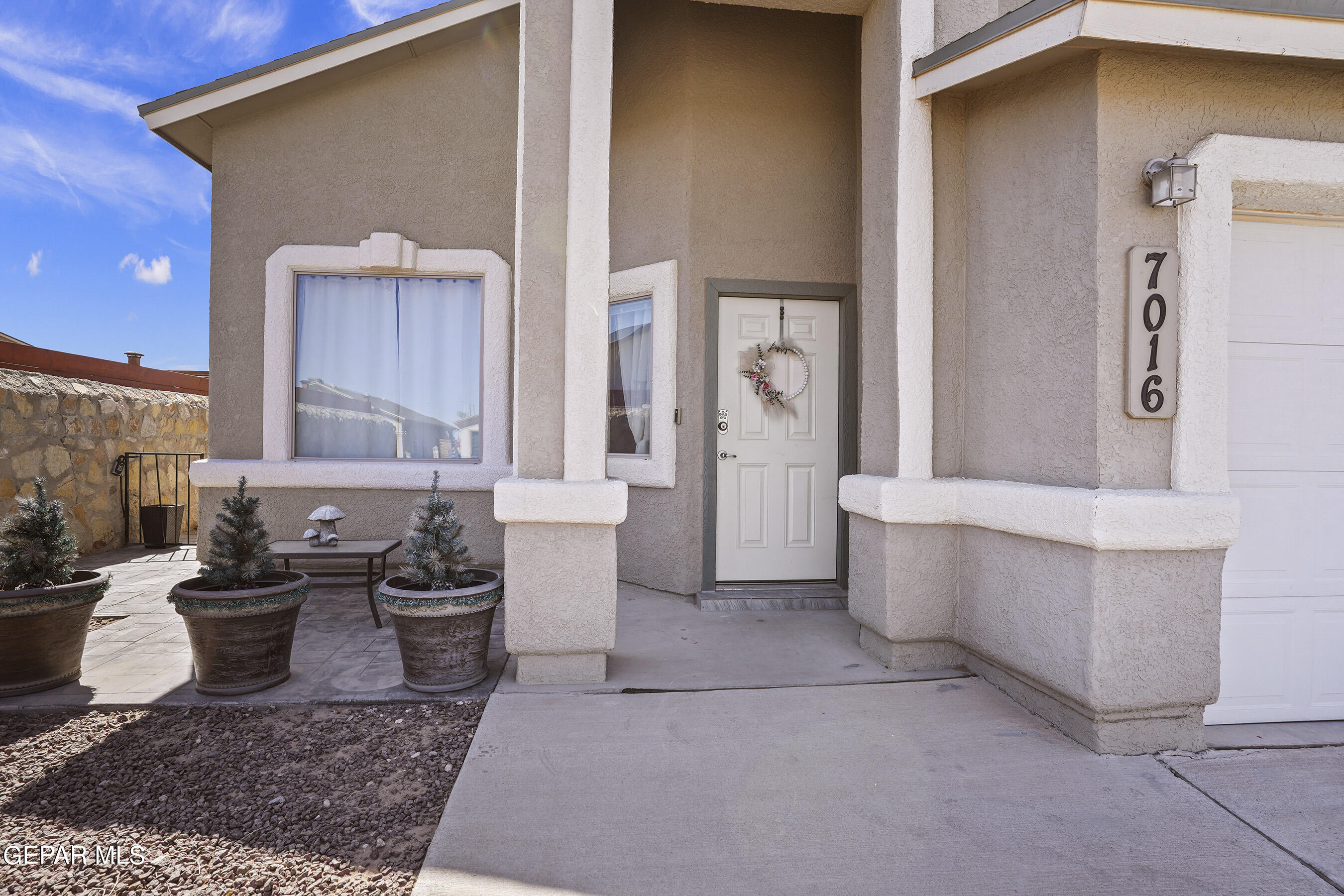 7016 RED MAN Drive
