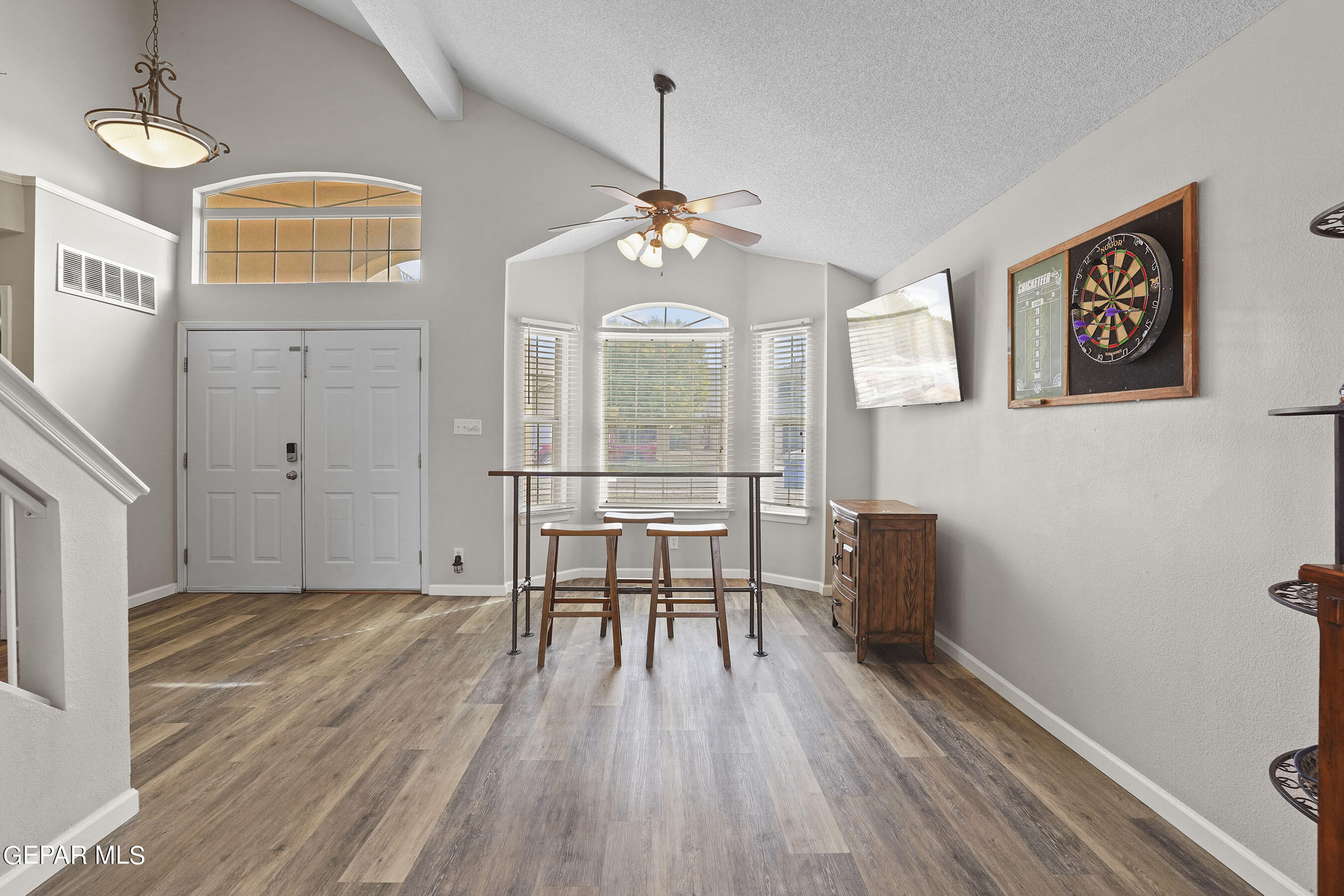 11241 NORTHVIEW Street